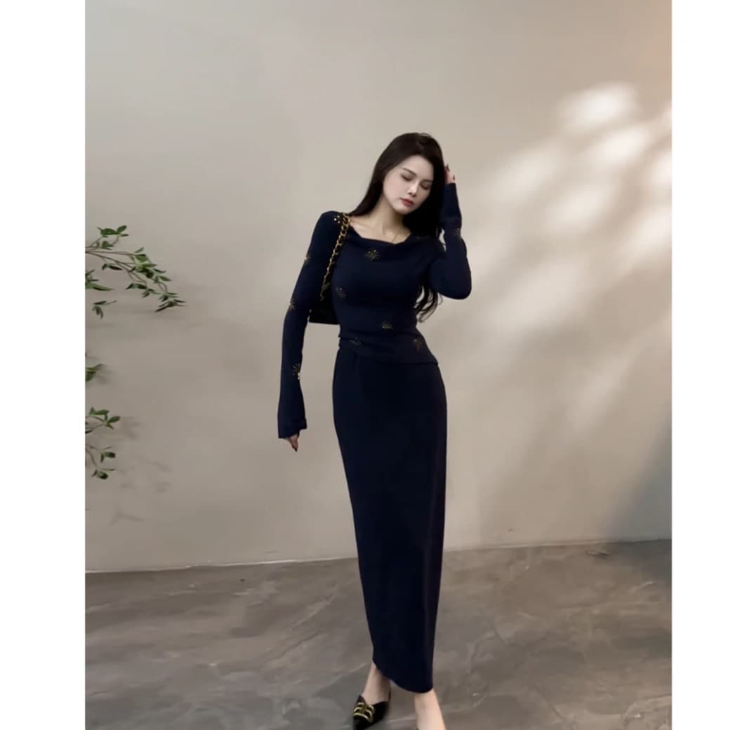 대 찌르기 가을 새로운 흔들다 칼라 디자인 센스 긴팔 패션 빛 럭셔리 프랑스식 몸매 가꾸기 반 스커트 세트 상세 이미지 3