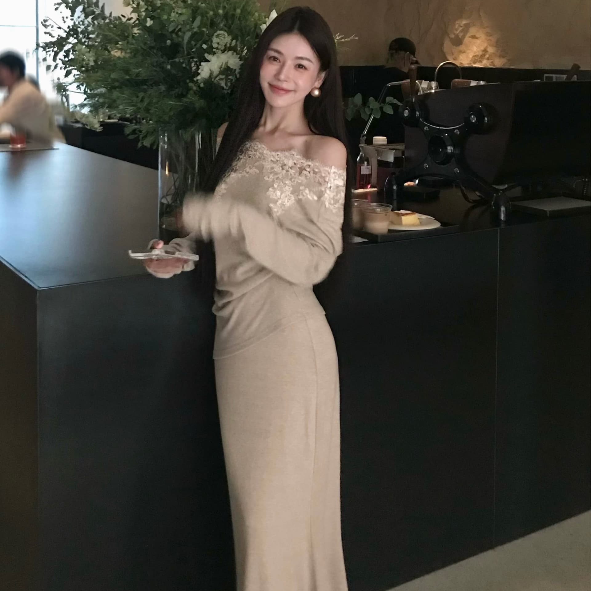 펭 급여 잉 떠 다니는 골드 판화 낭만주의 무거운 작업 레이스 조각 오프숄더 허리 수축 맨위 인어 꼬리 반 스커트 니트 세트 상세 이미지 5