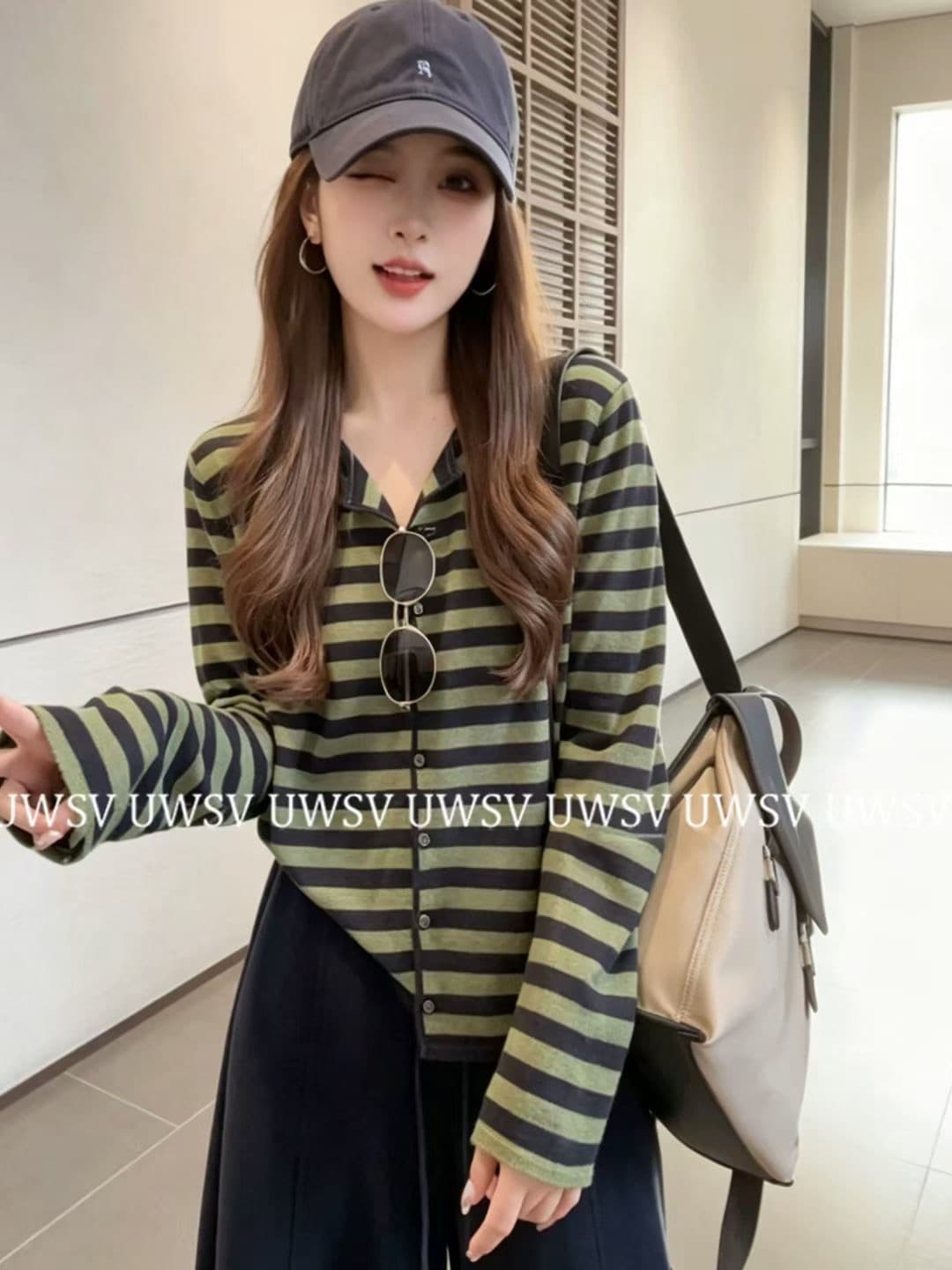 Annan uwsv 새로운 레트로 패션 디스플레이 얇고 작은 표준 스트라이프 오픈 가디건 스웨터 상세 이미지 3