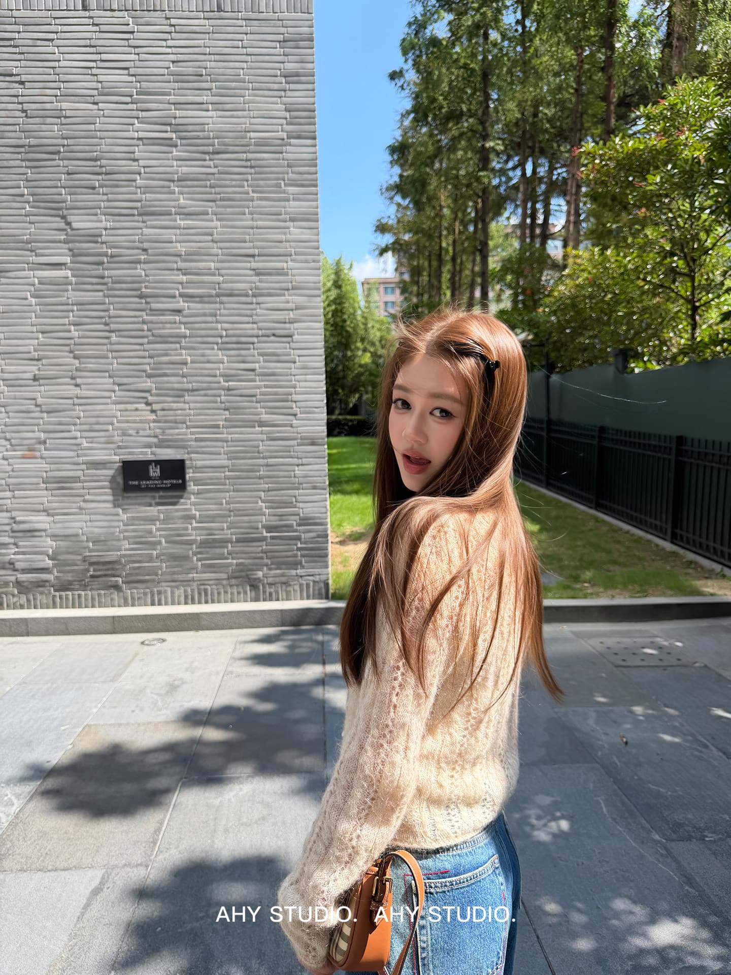 분말 안개 따뜻한 양 모헤어 홀로우 아웃 자수 절묘한 스웨터 오픈 가디건 자매 바람 니트 스웨터 신제품 상세 이미지 5