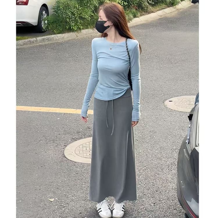2026 이른 가을 한 부서 전체 집합 ootd 착용 가져 가라. 느긋한 느슨함 센스 패션 긴팔 티셔츠 반신 스커트 투피스 세트 이미지 2
