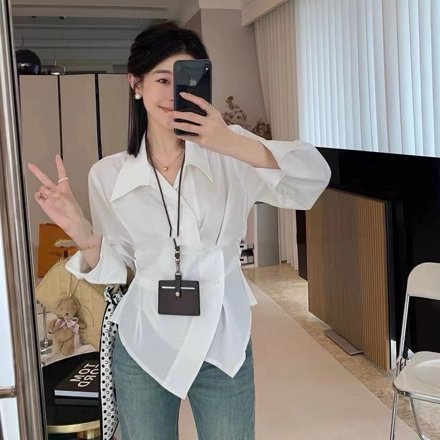 새로운 한국 스타일 패션 디자인 센스 불규칙 허리 수축 슬림해 보이는 세련된 스트라이프 셔츠 이미지 5