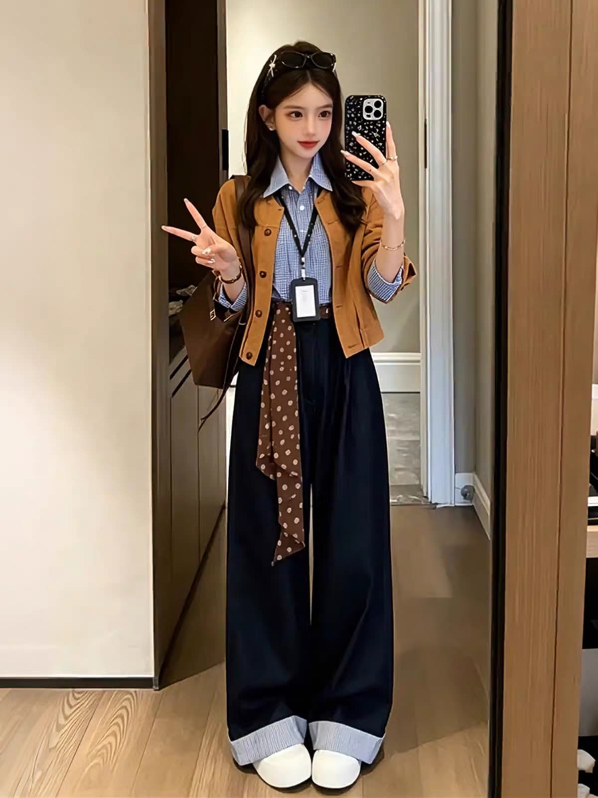 가을 ootd 착용 가져 가라. 전체 집합 한 부서 학원 스타일 파란색 스트라이프 셔츠 짧은 외투 와이드 레그 팬츠 세 조각 여성 세트 상세 이미지 3
