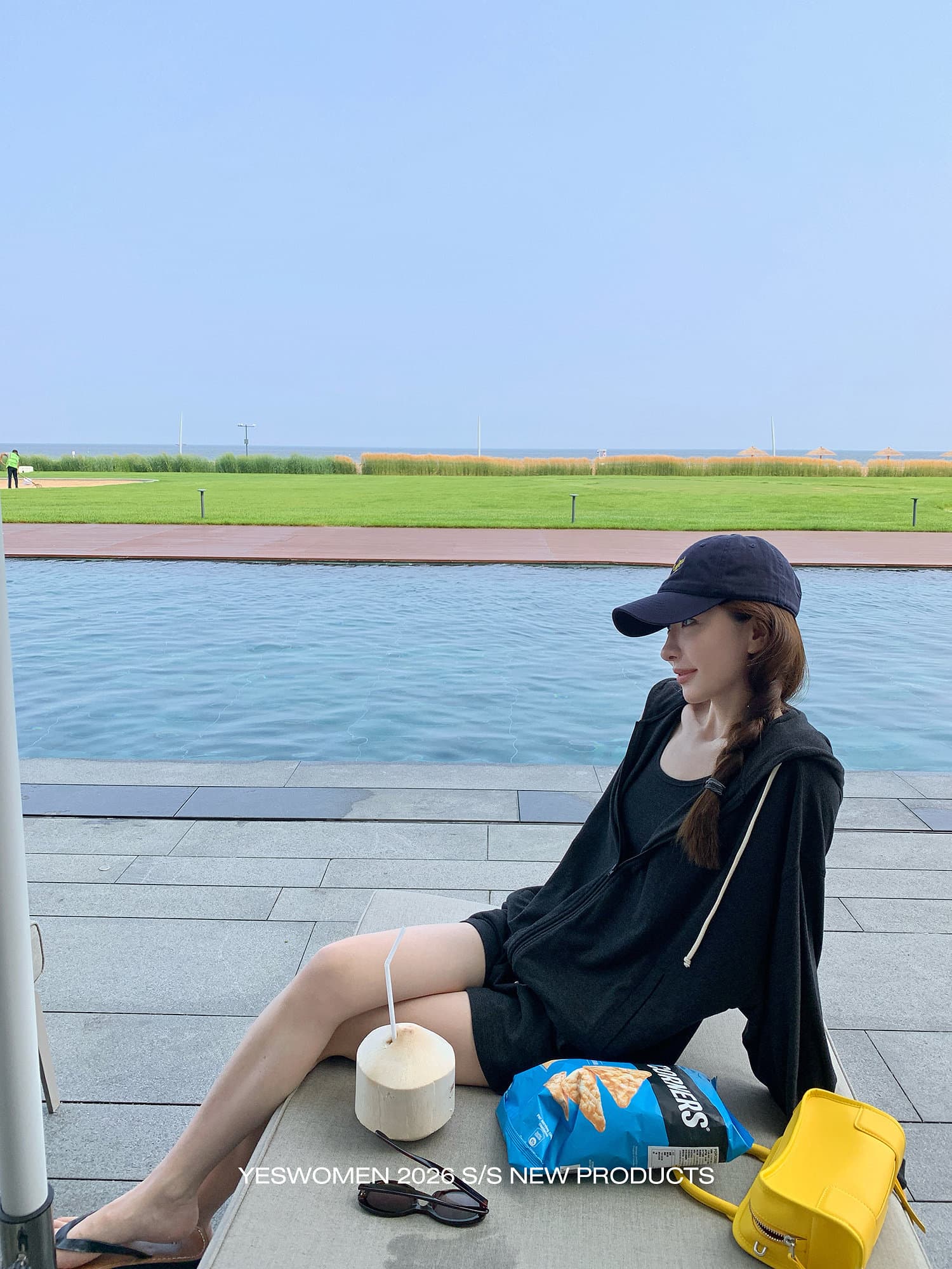작은 적합한 맞춤 am v 구름 시리즈 가을 새로운 얇은 스타일 후드 티 스웨터 운동 캐주얼 세트 여성 상세 이미지 3