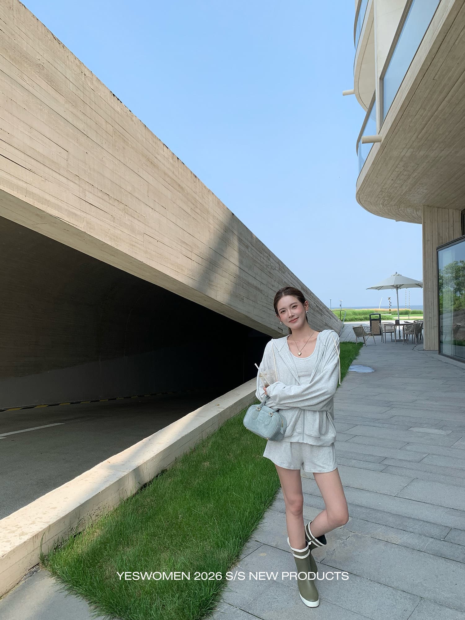 작은 적합한 맞춤 am v 구름 시리즈 가을 새로운 얇은 스타일 후드 티 스웨터 운동 캐주얼 세트 여성 상세 이미지 42
