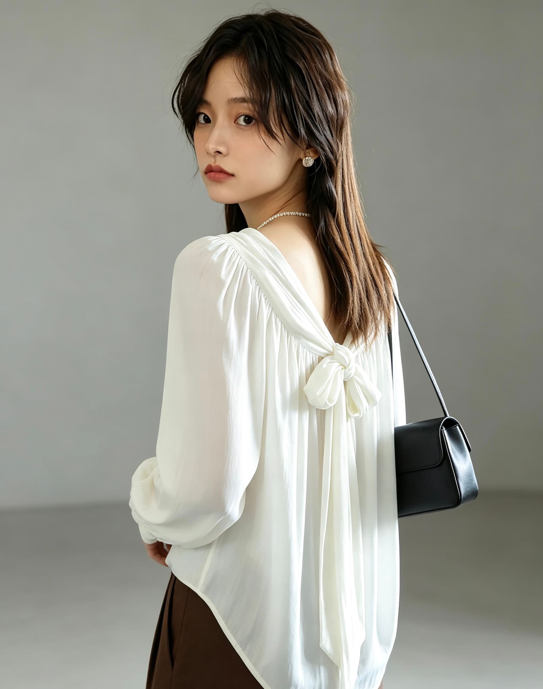 프랑스식 품격 양성 및 음성 둘 착용 루즈핏 도루 센스 슬림해 보이는 레이스업 블라우스 맨위 여성 상세 이미지 6