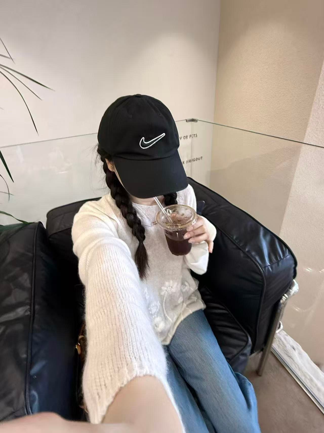한 부서 부드러운 바람 3 차원 꽃 자수 니트 스웨터 여성 가을 얇은 스타일 마이크로 ~을 통해 라운드 넥 루즈핏 느긋한 풀오버 세트 상세 이미지 4