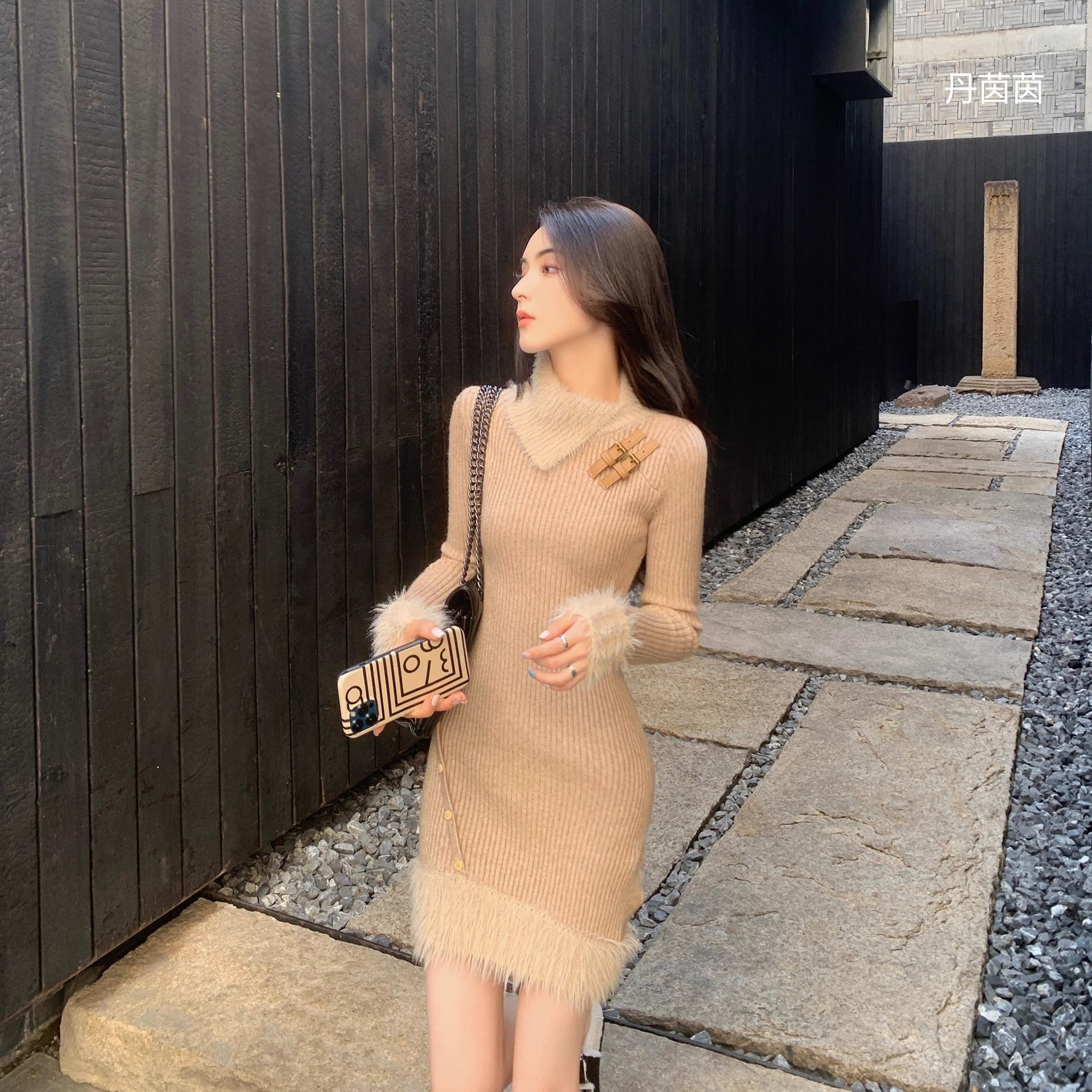 한국 품격 명문 여성 홍콩 스타일 작은 샤넬 스타일 니트 패치워크 모피 칼라 드레스 작은 키 고급 센스 타이트 스커트 미니 스커트 이미지 4