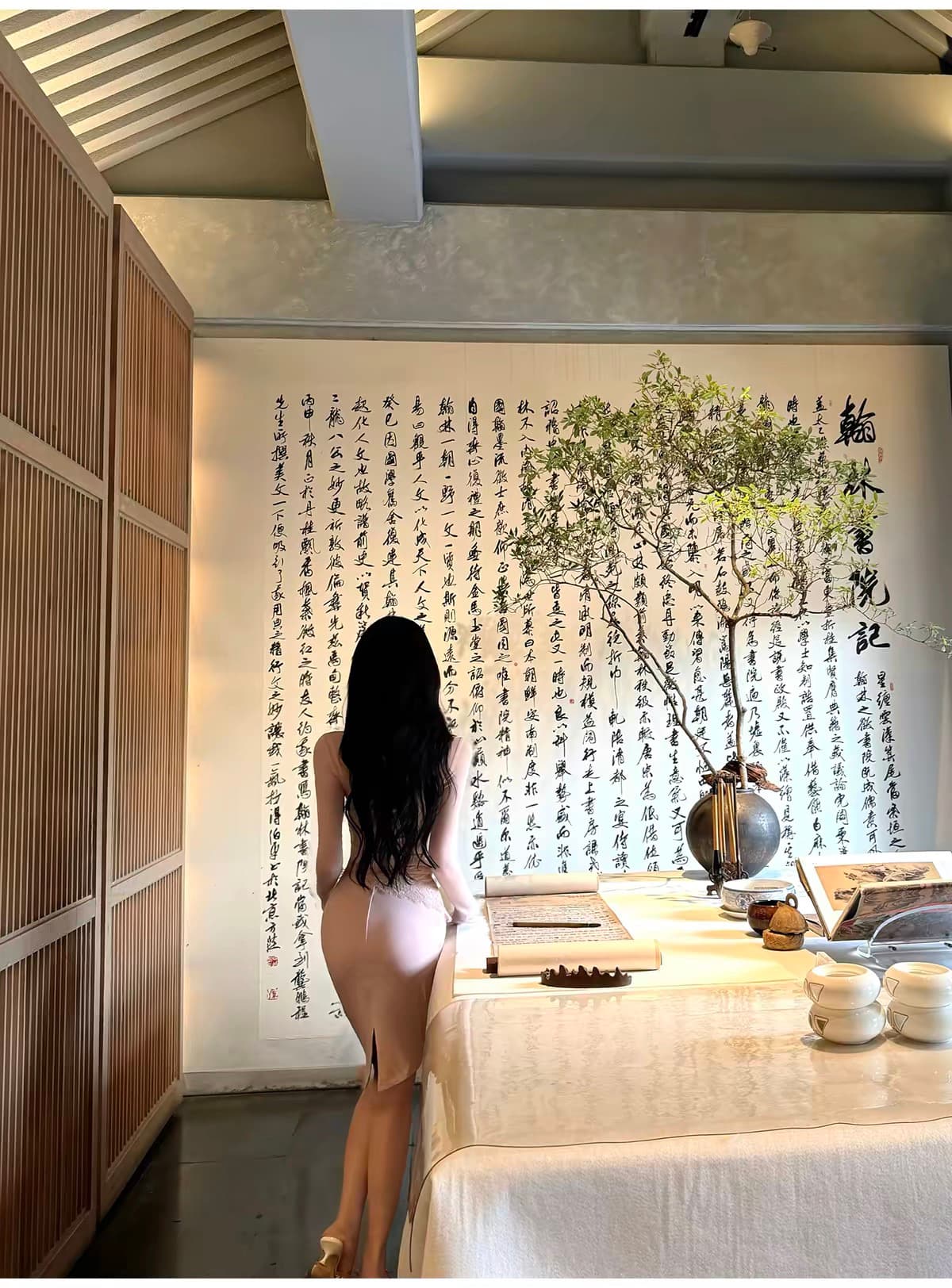 jayky yang 신제품 제한된 시간 95 접기 비스듬한 칼라 레이스 조각 맨위 스트레이트 타이트 스커트 반신 치마 세트 상세 이미지 8