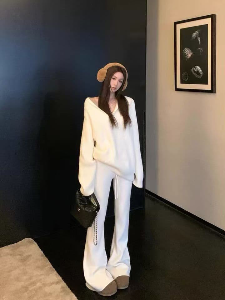 가을 겨울 새로운 느긋한 바람 단색 V넥 긴팔 니트 스웨터 맨위 루즈핏 하이웨이스트 캐주얼 바지 세트 여성 이미지 4