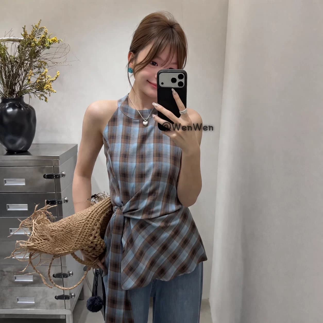 한 부서 체크무늬 행침 목 민소매 조끼 여성 봄 레이스업 백리스 슬림해 보이는 맨위 캐주얼 바람 몸매 가꾸기 다용도 체크무늬 상세 이미지 3