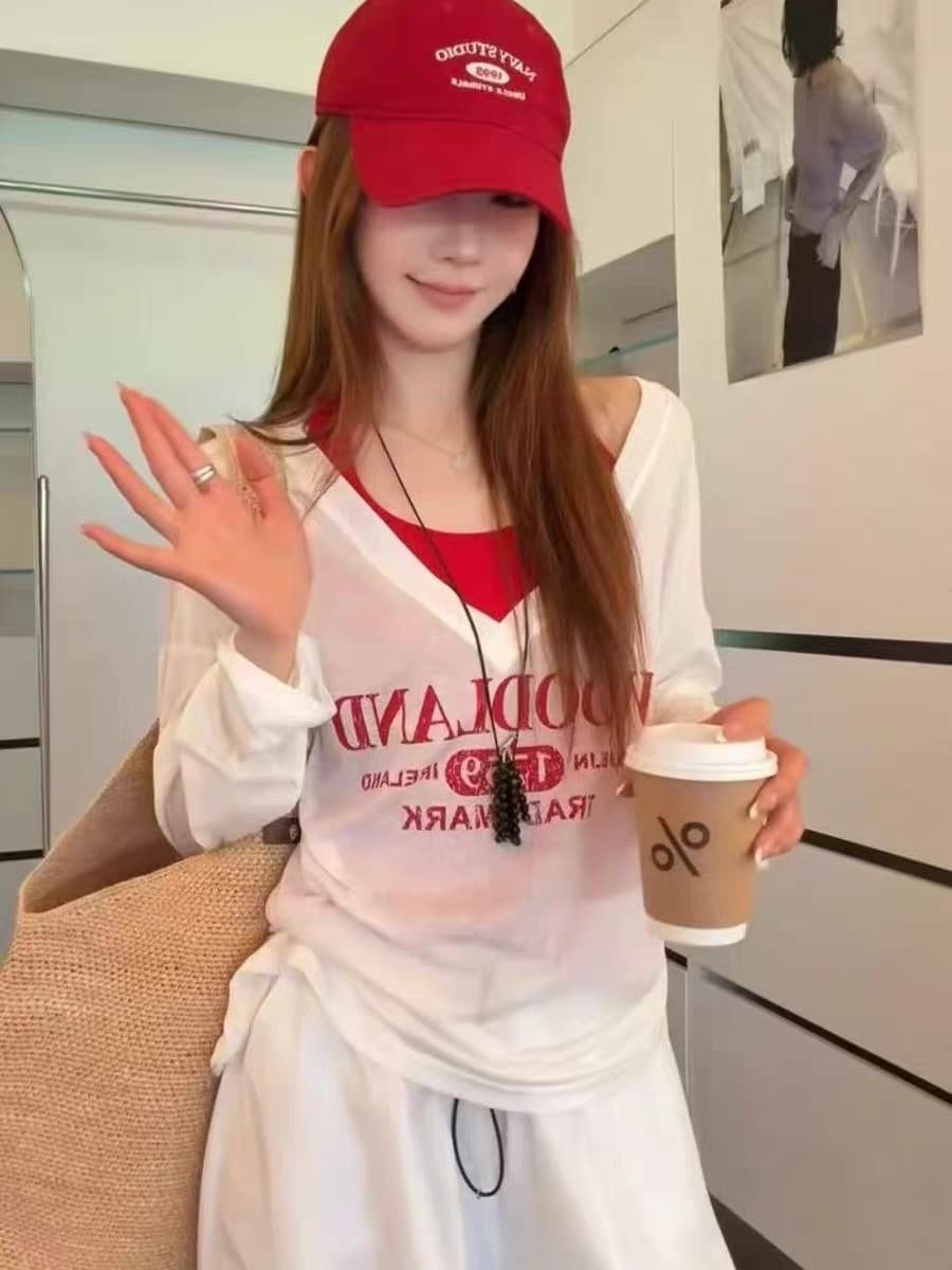 2026 여름 새로운 펌프 로프 주름 알파벳 V넥 자외선 차단 티셔츠 인사이드 가져 가라. 조끼 패션 외국 가스 두 조각 여성 세트 이미지 2