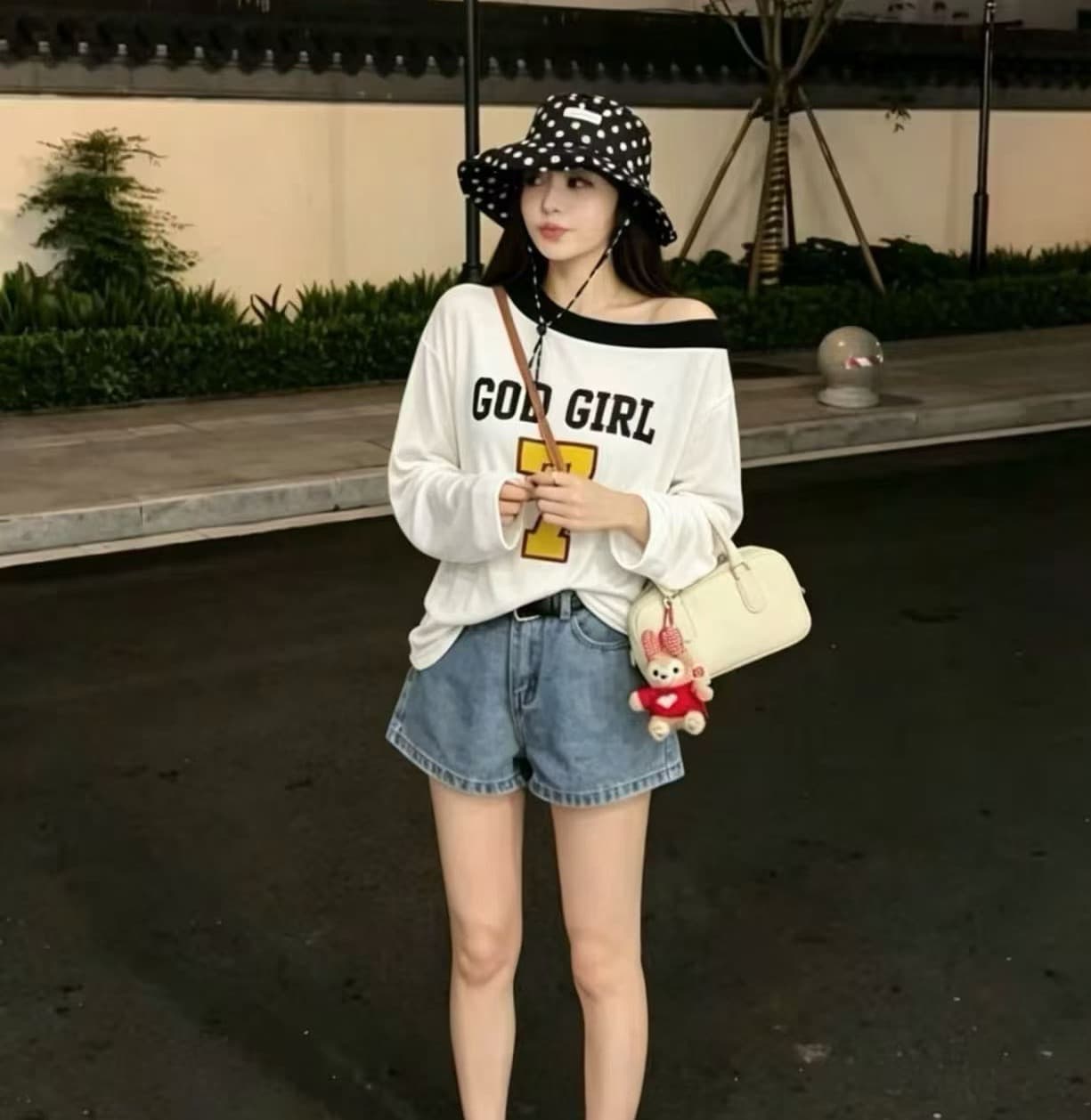 여름 새로운 한국 스타일 루즈핏 시간 아직도 느낌 다용도 슬림해 보이는 외국 가스 오프숄더 배색 긴팔 자외선 차단 티셔츠 여성 트렌디 상세 이미지 7