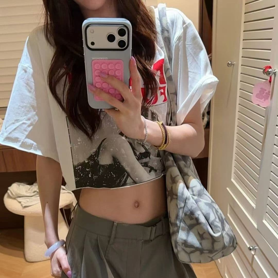 아메리칸 달콤한 차가운 핫걸 바람 초상화 슬로건 프린트 슈퍼 쇼트 스타일 t 여성 여름 새로운 루즈핏 캐주얼 가을 어깨 의류 상세 이미지 5