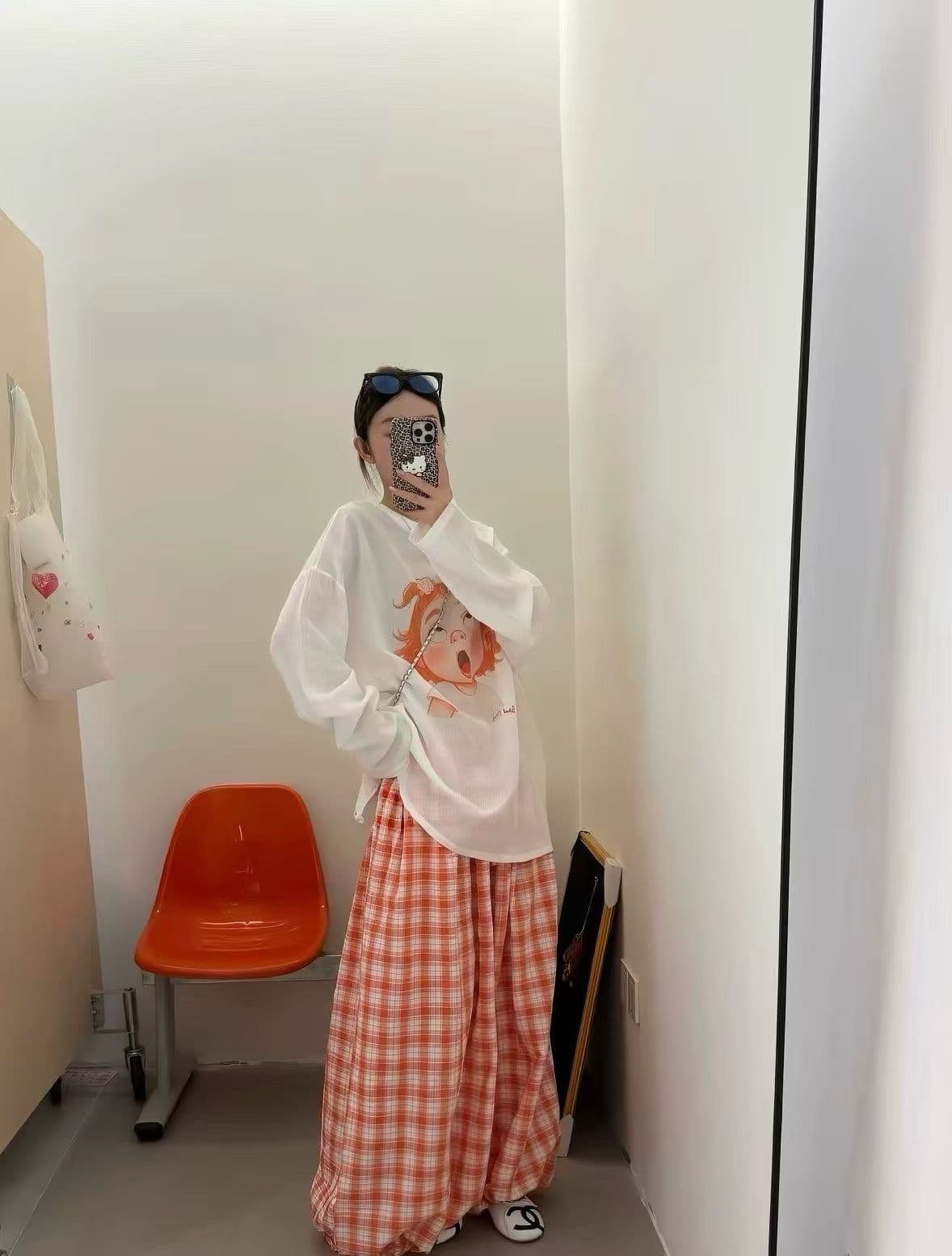 한 부서 느긋한 바람 유머러스 작은 소녀 프린트 자외선 차단 긴팔 티셔츠 맨위 여성 상세 이미지 6