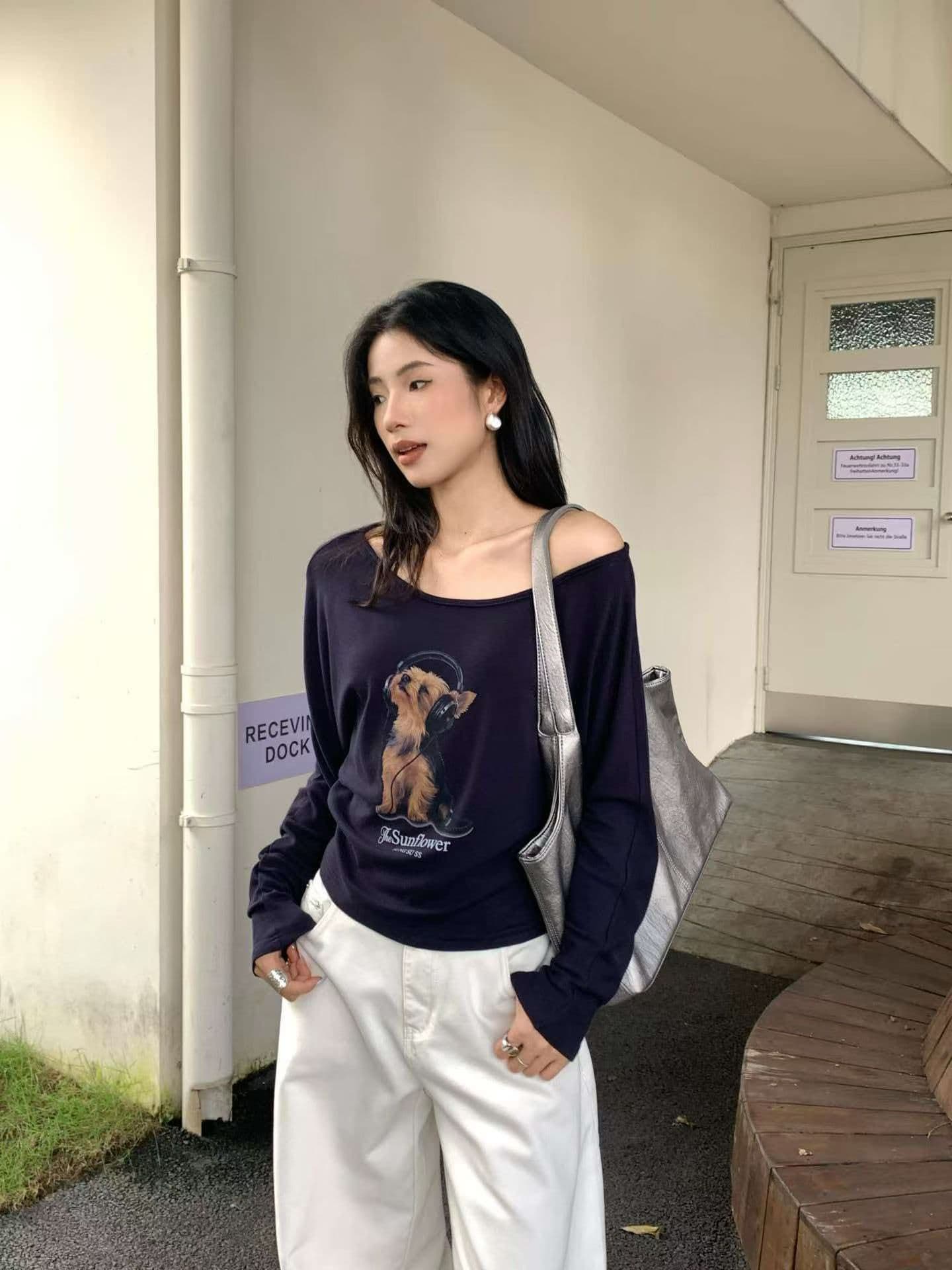 디자인 센스 핫걸 강아지 프린트 비스듬한 어깨 긴팔 티셔츠 여성 이른 가을 새로운 몸매 가꾸기 슬림해 보이는 다용도 만나는 맨위 상세 이미지 6