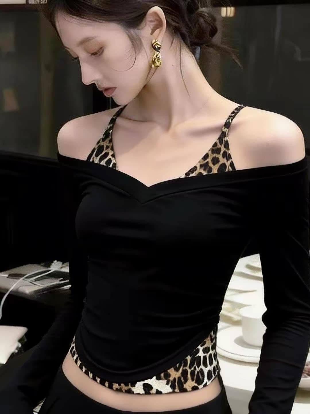 레오파드 무늬 패치워크 오프숄더 긴팔 티셔츠 여성 핫걸 착용 가져 가라. 몸매 가꾸기 페이크 레이어드 기본 셔츠 맨위