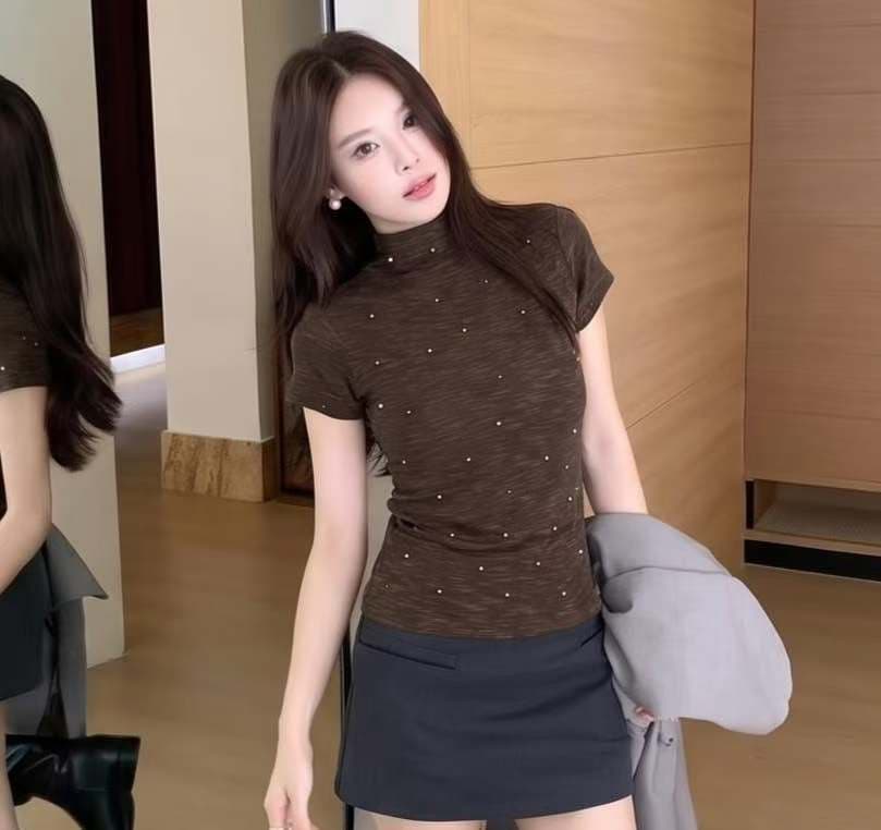 열세 개 2026 이른 가을 새로운 한국 스타일 패션 다용도 반하이넥 핫픽스 티셔츠 슬림해 보이는 맨위 여성 상세 이미지 4