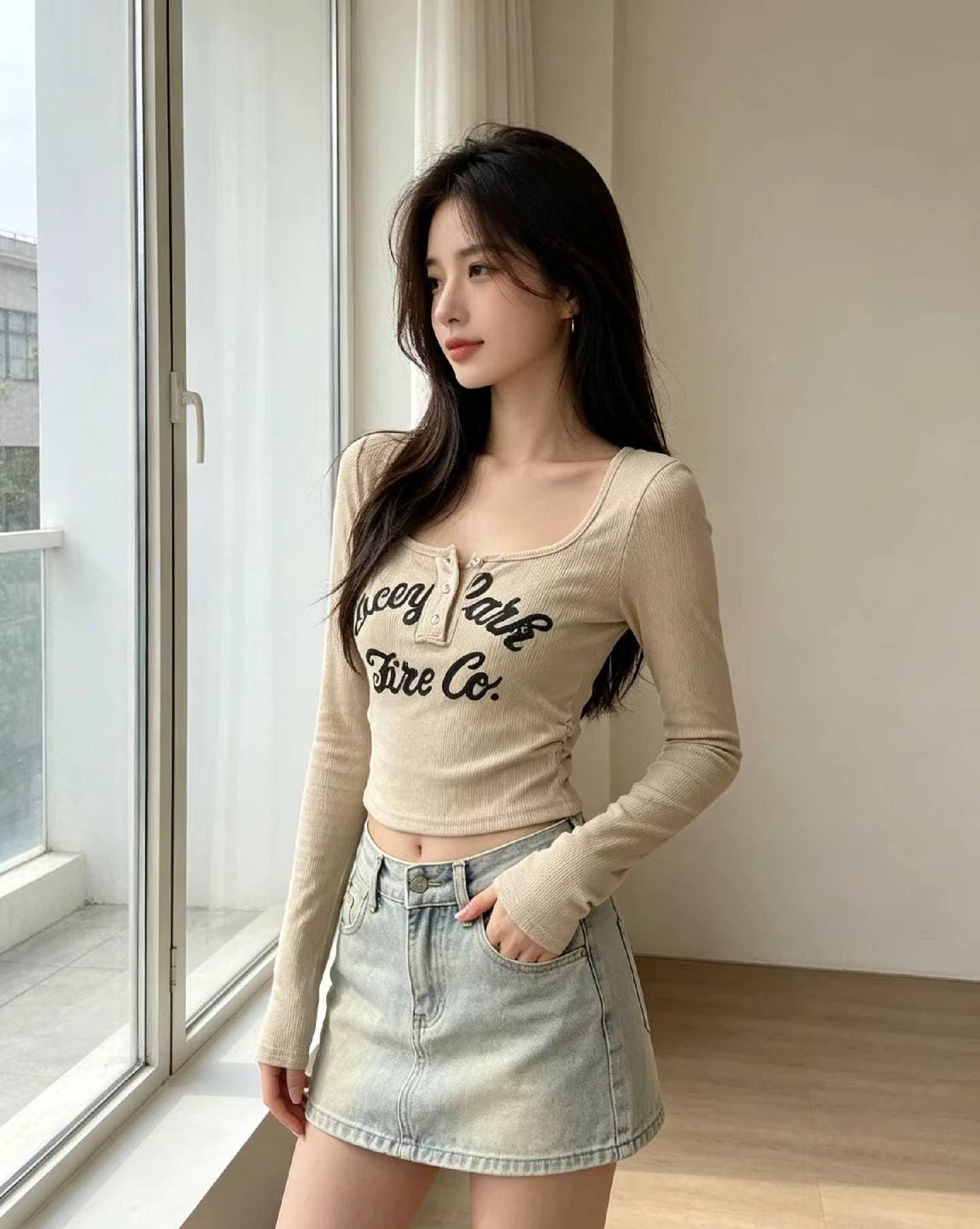2026 이른 가을 패션 다용도 u 칼라 긴팔 티셔츠 기본 셔츠 상세 이미지 3