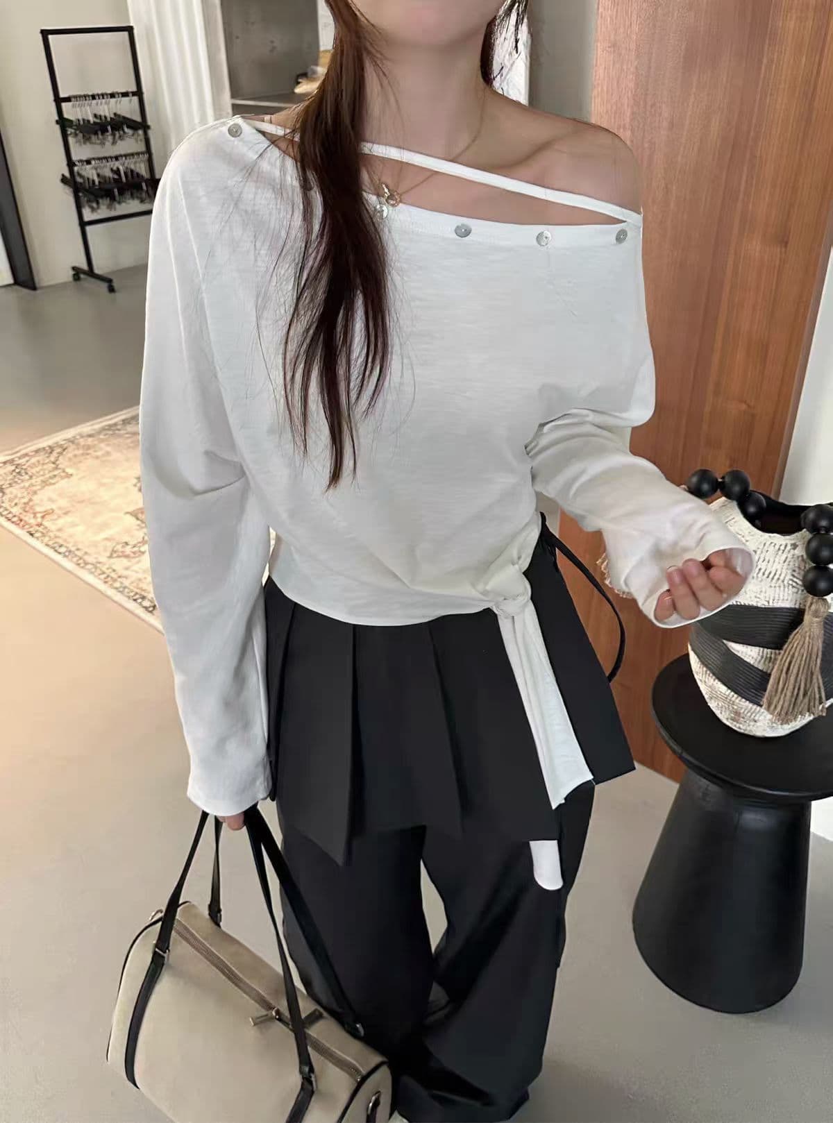 한국 스타일 조개 버클 오프숄더 스트랩 긴팔 티셔츠 기본 셔츠 여성 26 가을 맨위 여성 상세 이미지 1