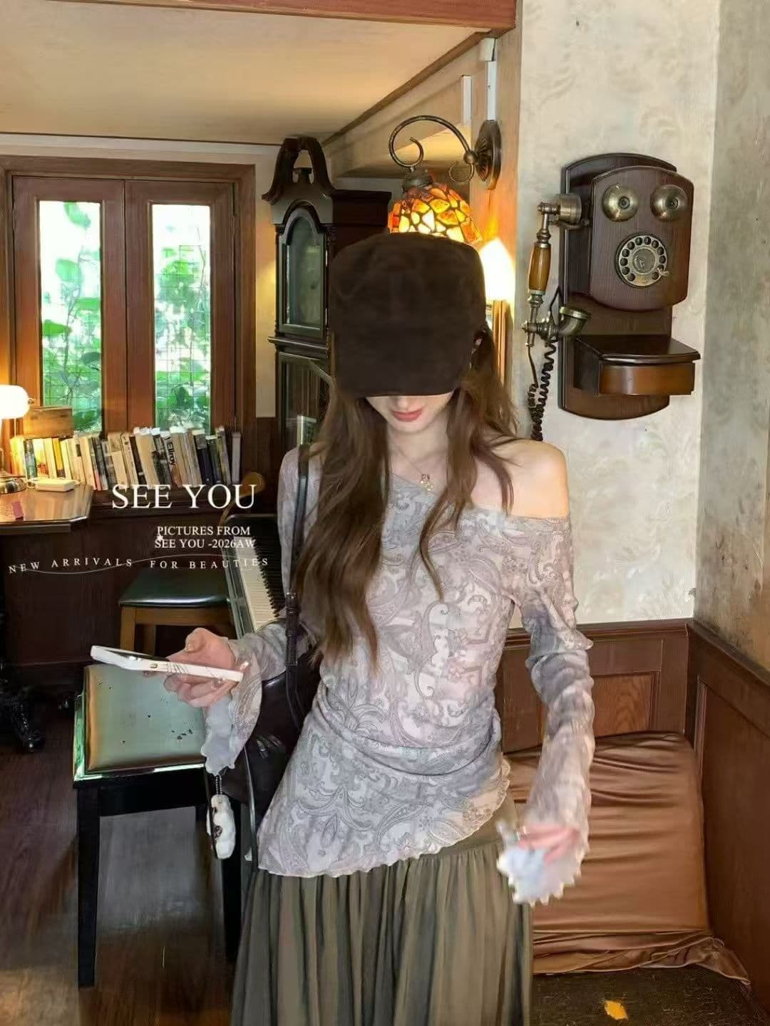 aixili 사랑 시리 남자 분위기 센스 불규칙 디자인 레트로 프린트 비스듬한 어깨 긴팔 맨위 작은 셔츠 상세 이미지 4
