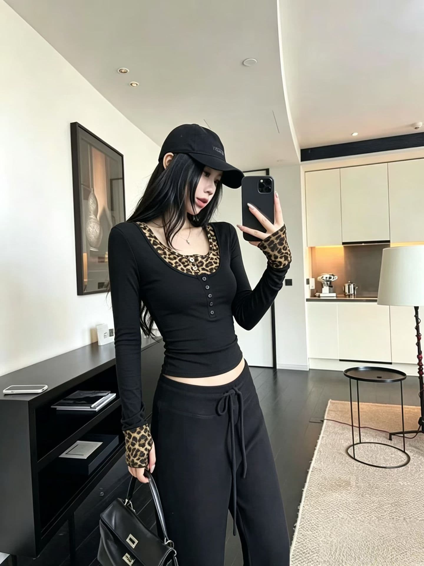 2026 아메리칸 핫걸 u 칼라 패치워크 레오파드 무늬 페이크 레이어드 몸매 가꾸기 슬림해 보이는 긴팔 티셔츠 여성 가을 켜기 상세 이미지 5