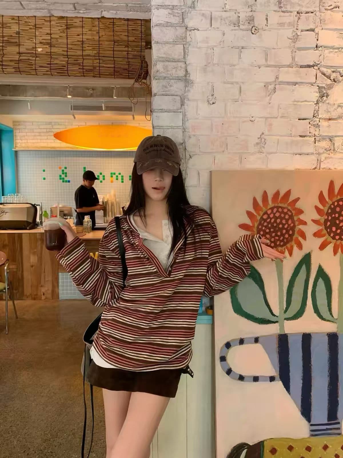 2026 이른 가을 새로운 프로 피부 이중층 페이크 레이어드 스트라이프 헨리 칼라 긴팔 티셔츠 맨위 여성 상세 이미지 5