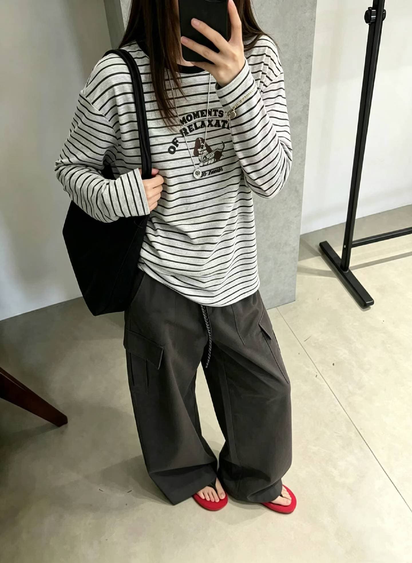 2026 가을 새로운 배색 라운드 넥 스트라이프 긴팔 티셔츠 여성 레저 루즈핏 슬림해 보이는 연령 감소 맨위 트렌디 상세 이미지 1