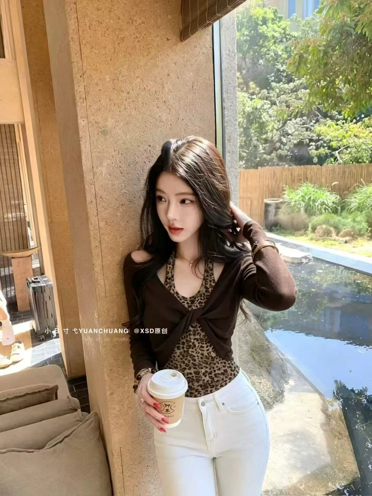 2026 가을 새로운 레오파드 무늬 행침 목 캐미솔 긴팔 티셔츠 두 조각 여성 세트 한국 스타일 핫걸 슬림해 보이는 맨위 상세 이미지 7