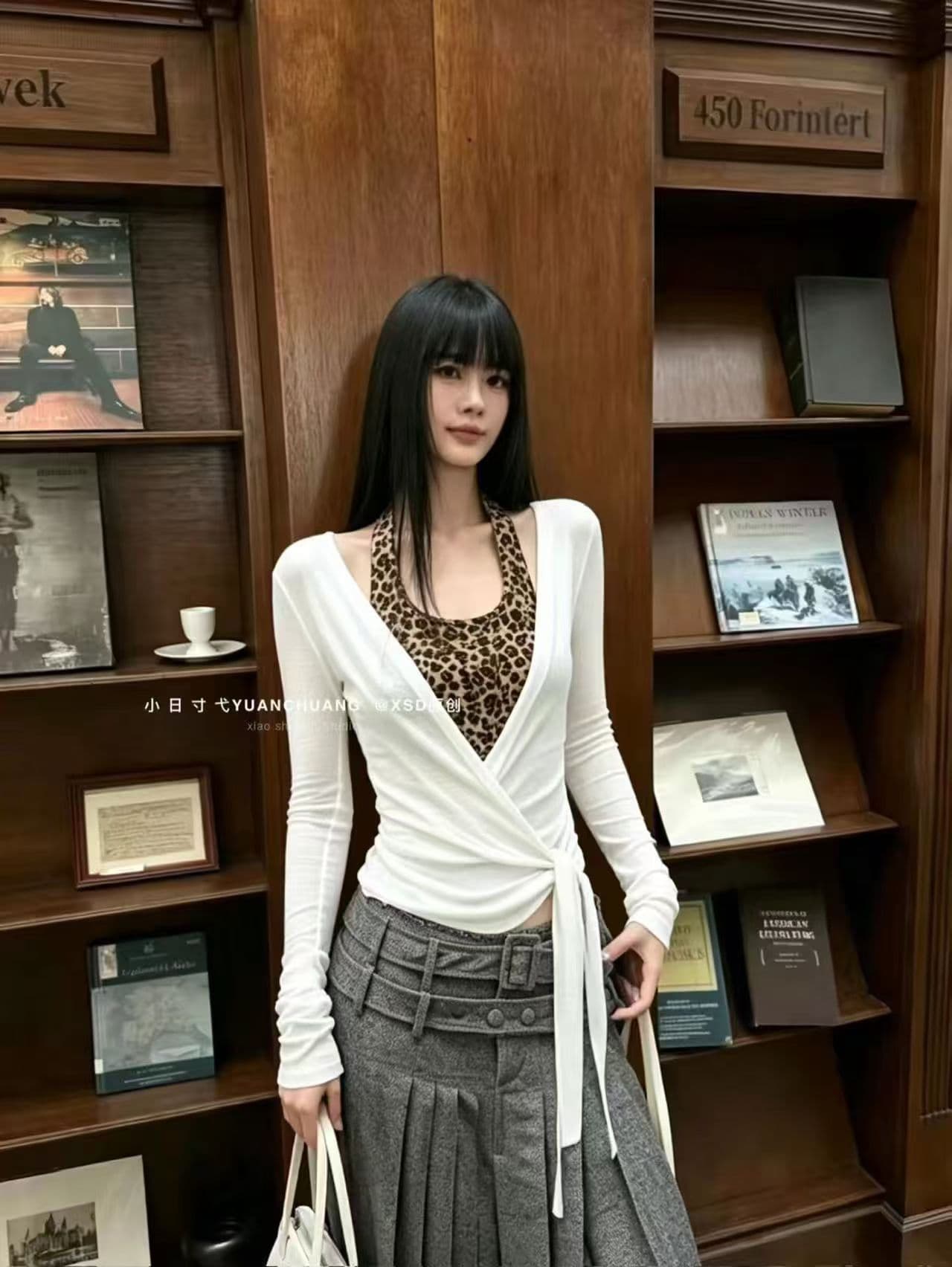 2026 가을 새로운 레오파드 무늬 행침 목 캐미솔 긴팔 스트랩 티셔츠 두 조각 여성 세트 한국 스타일 슬림해 보이는 맨위 상세 이미지 5