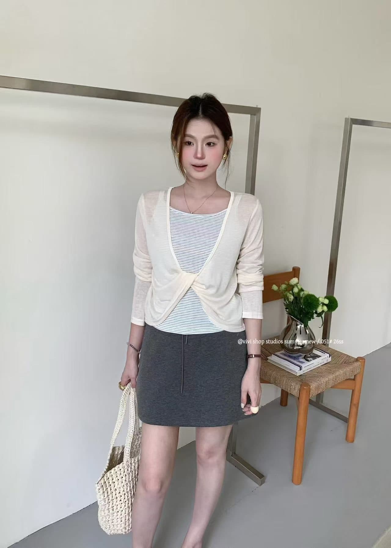 열세 개 한 부서 26 이른 가을 켜기 새로운 한 부서 사실 두 조각 매듭 외부 셔츠 스트라이프 캐미솔 투피스 슈트 이미지 4