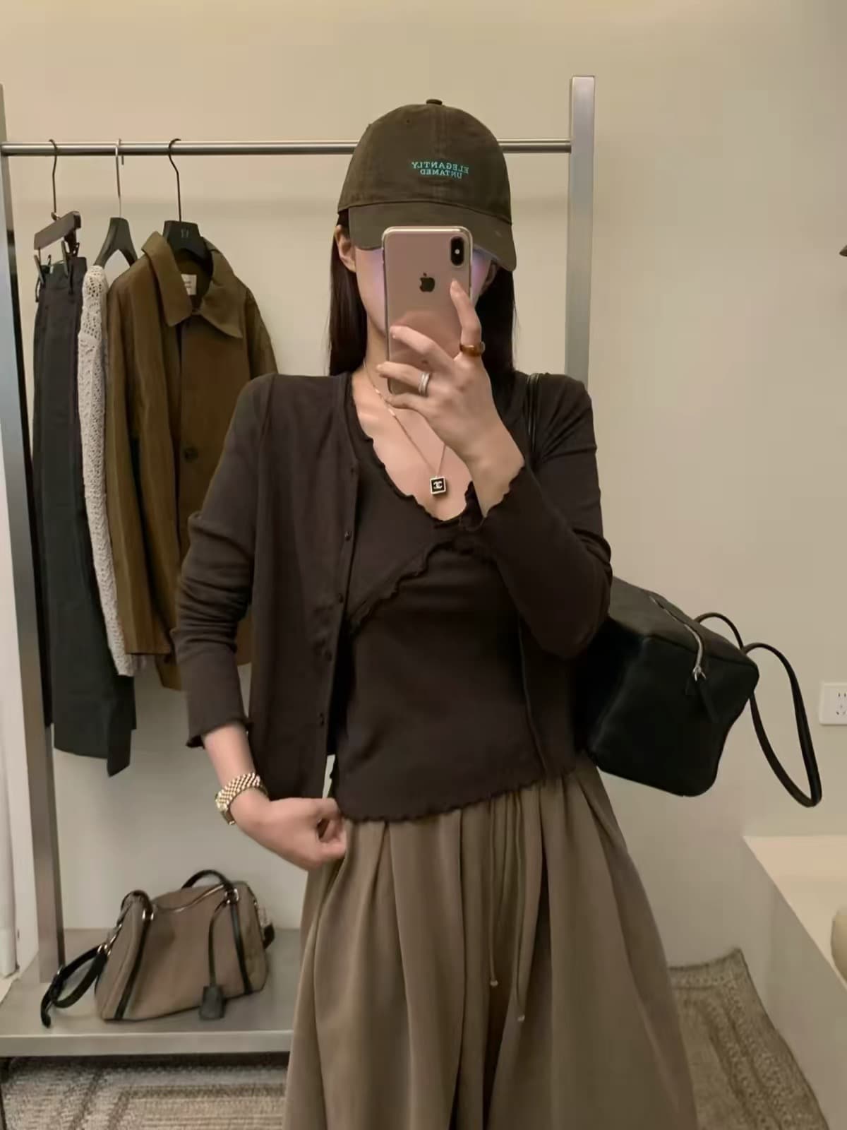 한 부서 품격 스택 착용 오픈 가디건 긴팔 티셔츠 투피스 조끼 여성 2026 이른 가을 새로운 루즈핏 슬림해 보이는 맨위 상세 이미지 2