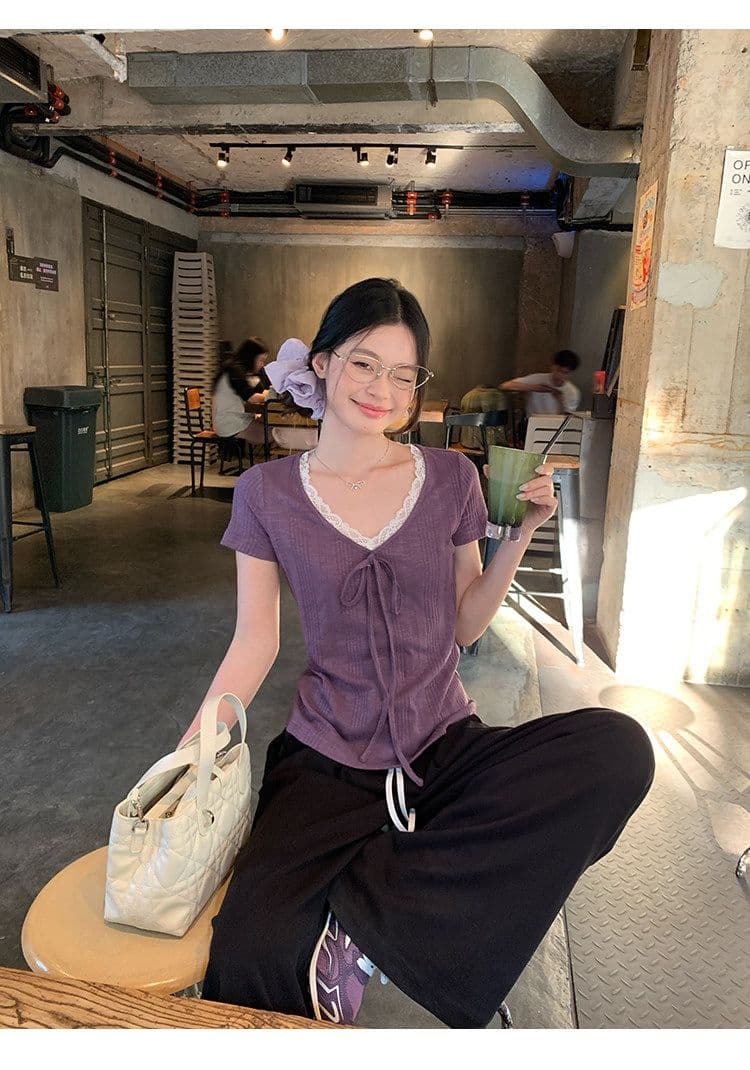 송 긍정적 인 En 보라색 V넥 레이스 스트랩 반팔 티셔츠 여성 여름 한 부서 몸매 가꾸기 슬림해 보이는 긍정적 인 어깨 다용도 작은 맨위 상세 이미지 9