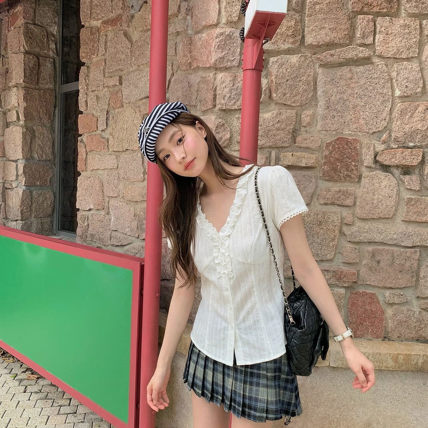한 부서 자이언트 잘 생긴 프릴 화이트 V넥 반팔 여성 셔츠 여름 새로운 허리 수축 셔츠 맨위 이미지 5