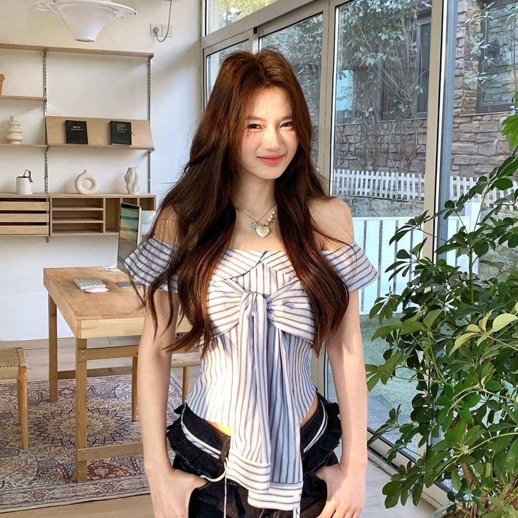 원본 것 순수한 욕망 달콤한 핫걸 오프숄더 파란색 스트라이프 여성 셔츠 디자인 스트랩 몸매 가꾸기 맨위 이미지 4