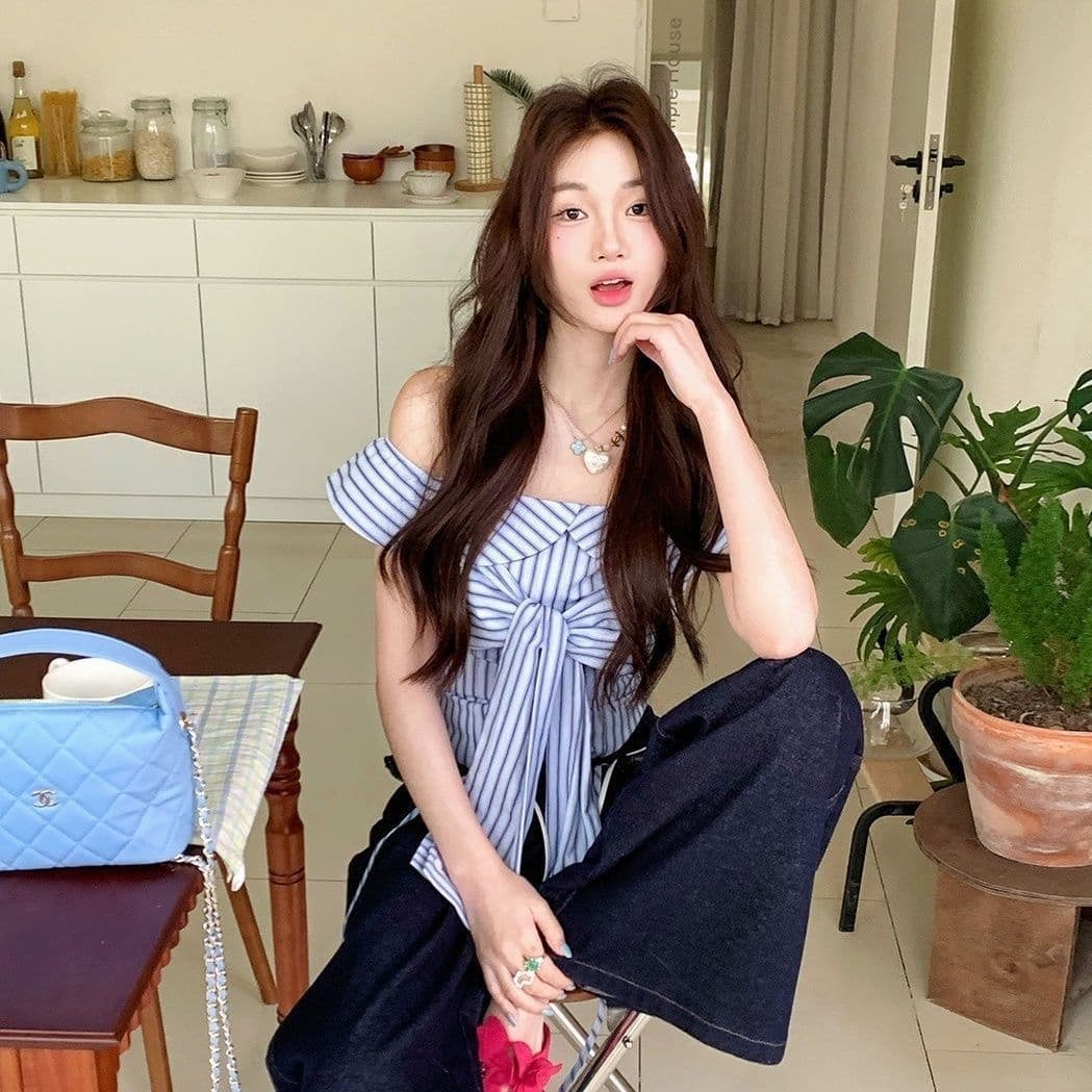 원본 것 순수한 욕망 달콤한 핫걸 오프숄더 파란색 스트라이프 여성 셔츠 디자인 스트랩 몸매 가꾸기 맨위 상세 이미지 5