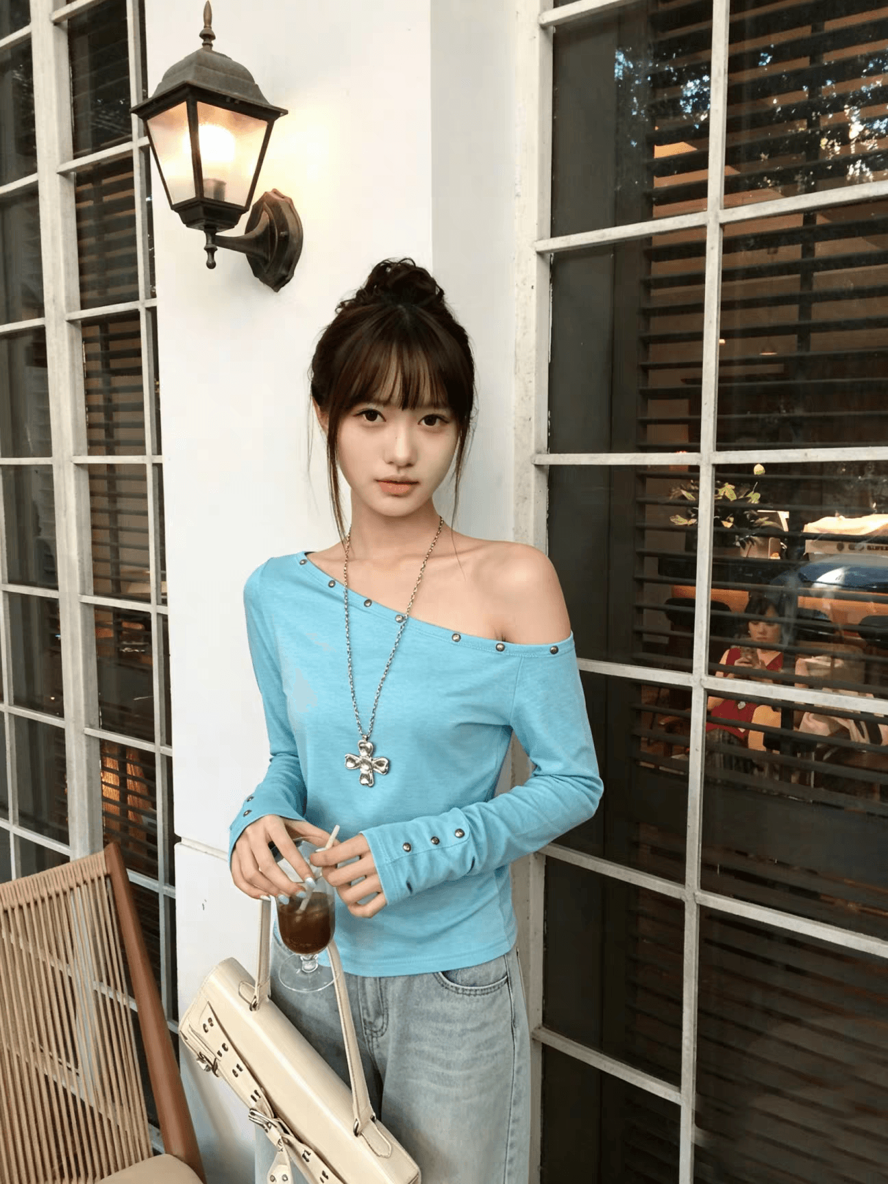 광저우 원단 컬러 코튼 당겨 프레임 원본 징 한 부서 디자인 센스 징 비스듬한 어깨 긴팔 여성 이미지 3