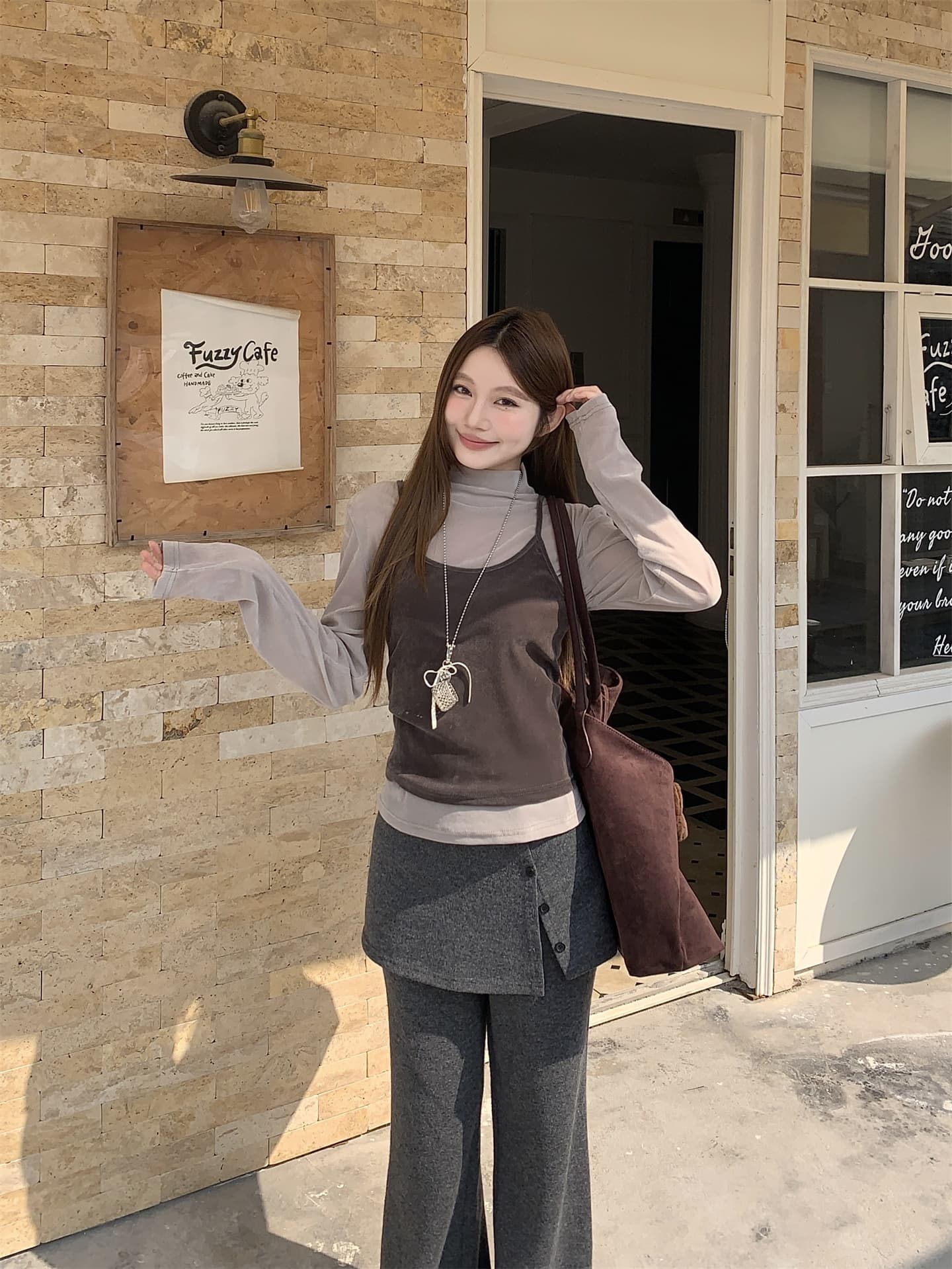 실사 정가 조기 봄 달콤한 핫걸 터틀넥 벨벳 기본 셔츠 벨벳 스택 착용 캐미솔 투피스 슈트 상세 이미지 8