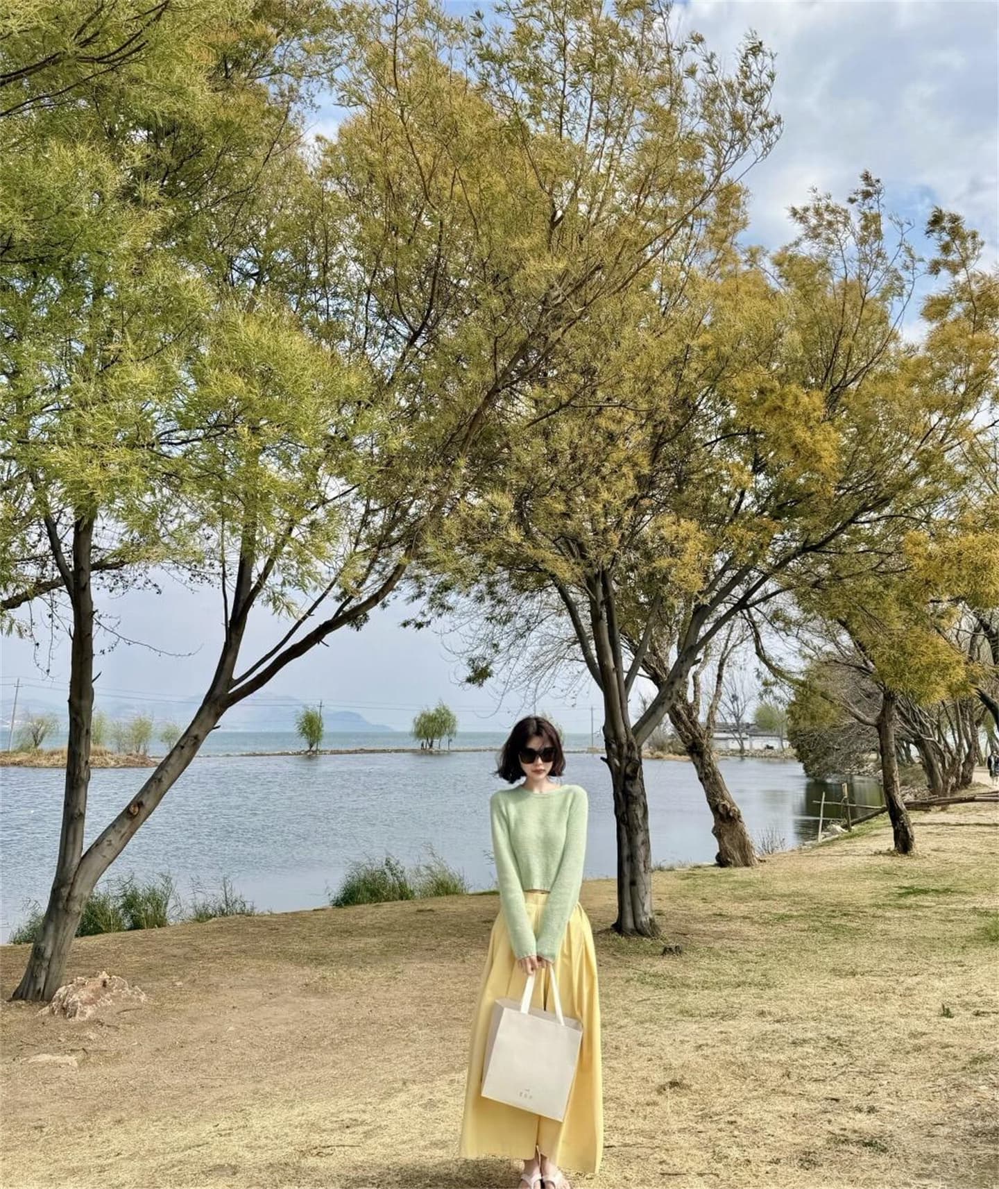 실사 정가 부드러운 휴가 바람 박하 녹색 니트 스웨터 하이웨이스트 슬림해 보이는 빅 플레어 스커트 상세 이미지 5