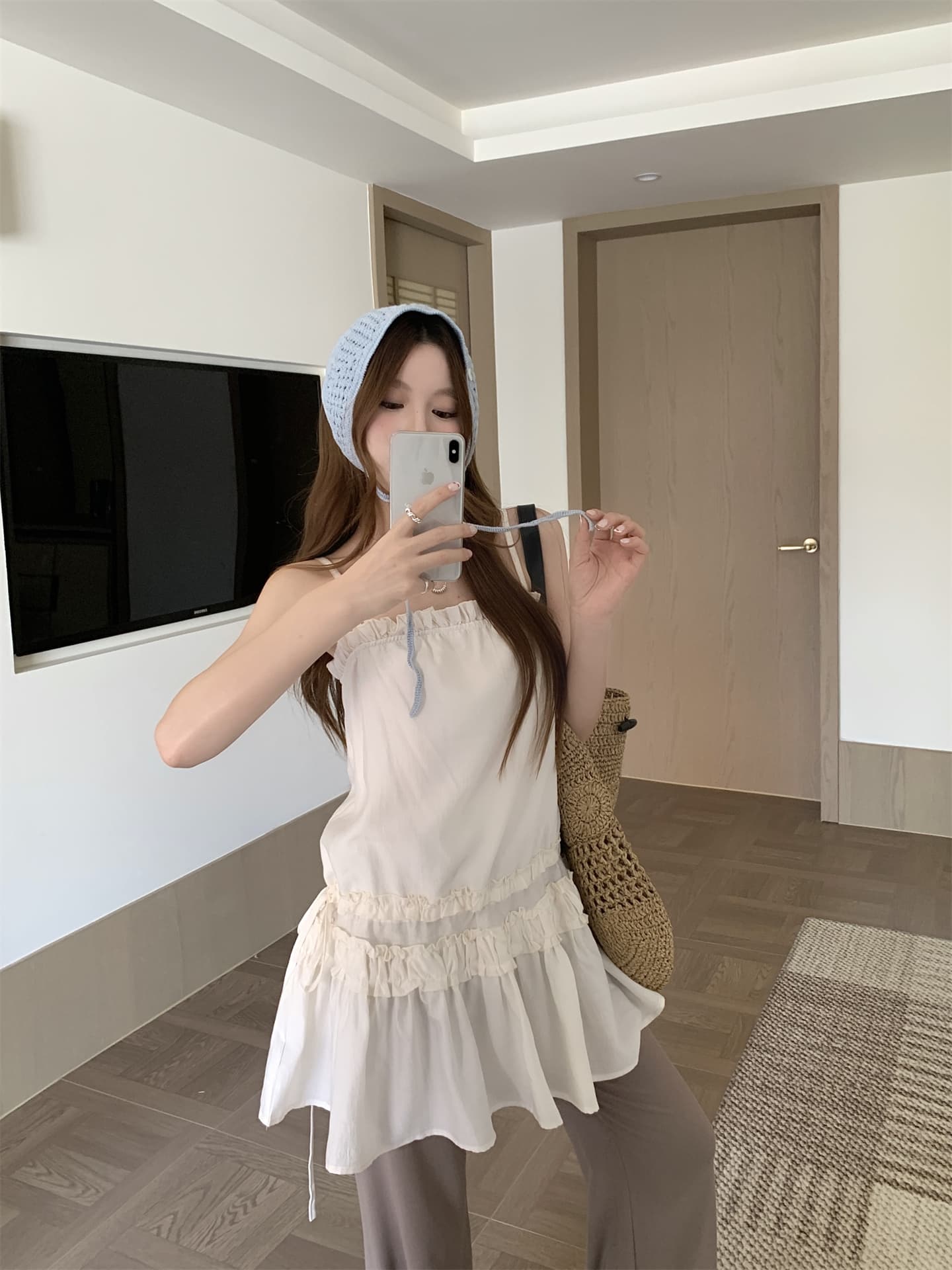 달콤함 얇은 스타일 홀로우 아웃 니트 오픈 가디건 프릴 한 마디 슬립 드레스 도루 센스 와이드 레그 팬츠 세트 상세 이미지 12