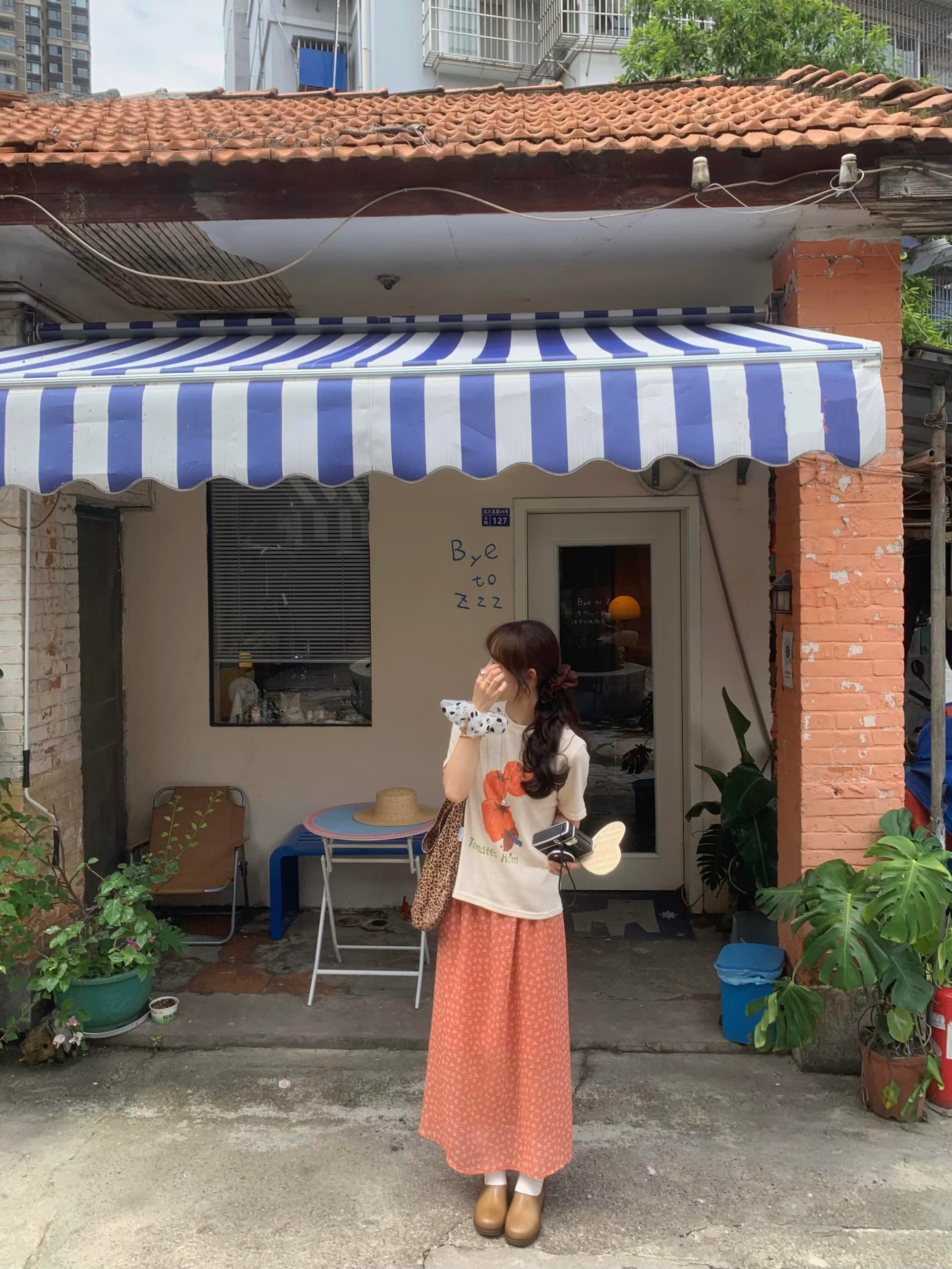 실사 대 물품 달콤함 소녀 만화 프린트 반팔 맨위 작은 꽃무늬 한 마디 반신 스커트 상세 이미지 2