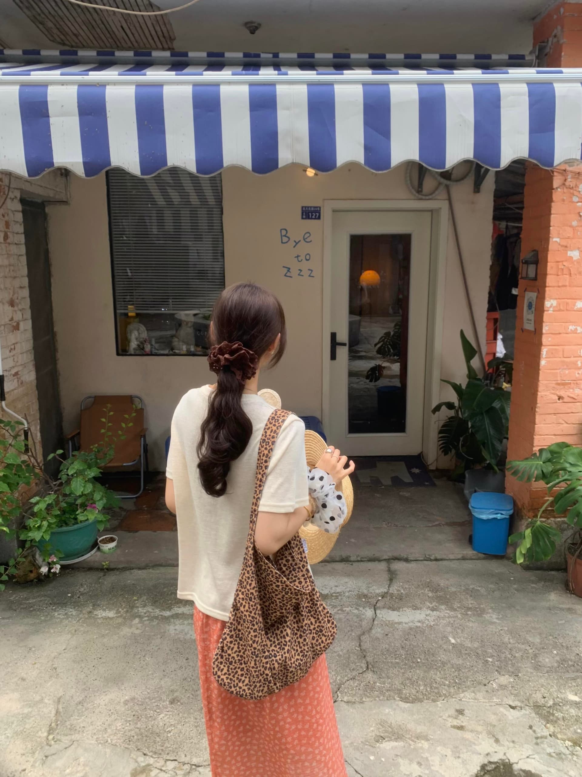 실사 대 물품 달콤함 소녀 만화 프린트 반팔 맨위 작은 꽃무늬 한 마디 반신 스커트 상세 이미지 4