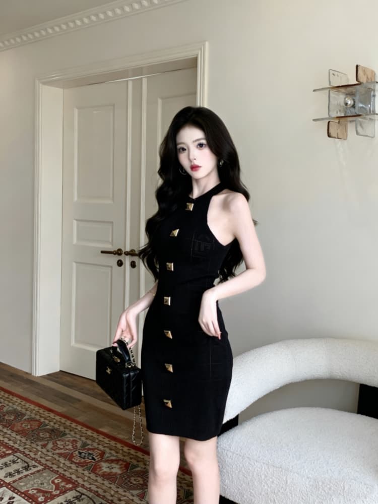 실사 섹시함 행침 목 드레스 디자인 무거운 작업 타이트 스커트 프랑스식 명문 여성 작은 샤넬 스타일 니트 미니 스커트 여름 이미지 4