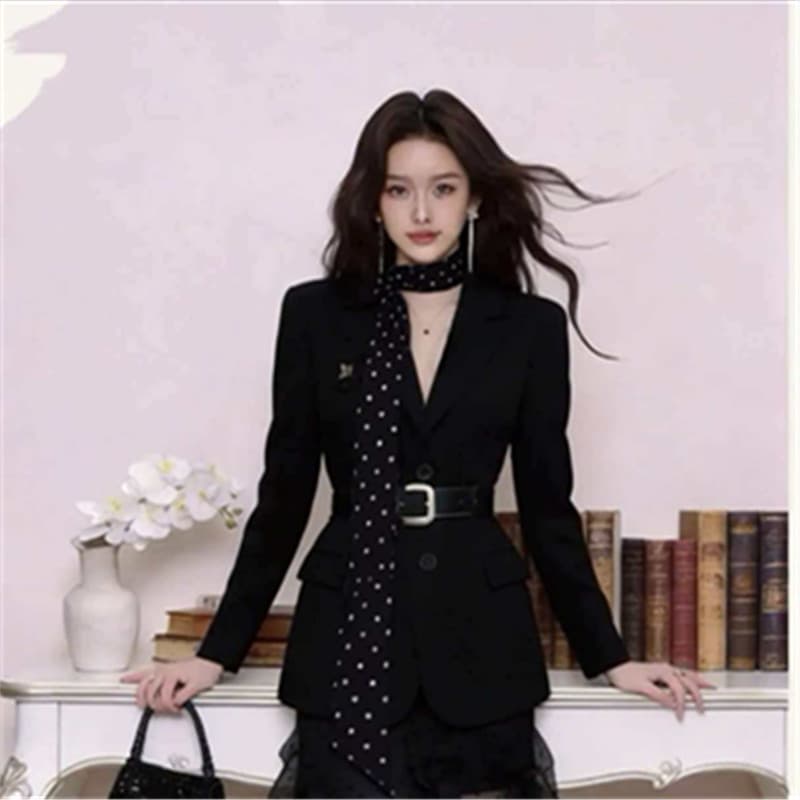 부유 한 가족 천 골드 miu 부서 착용 가져 가라. 2026 년 여름 검정색 정장 도트 무늬 반 스커트 여성 투피스 세트 상세 이미지 5