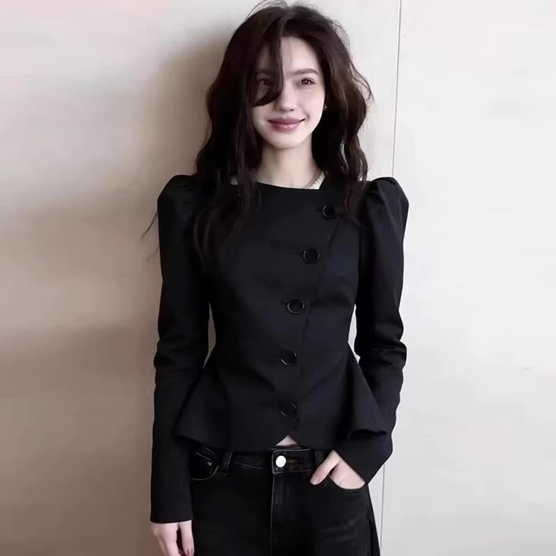 고급 센스 빛 럭셔리 검정색 거품 소매 불규칙 여성 셔츠 2026 봄 새로운 품격 패션 슬림해 보이는 맨위