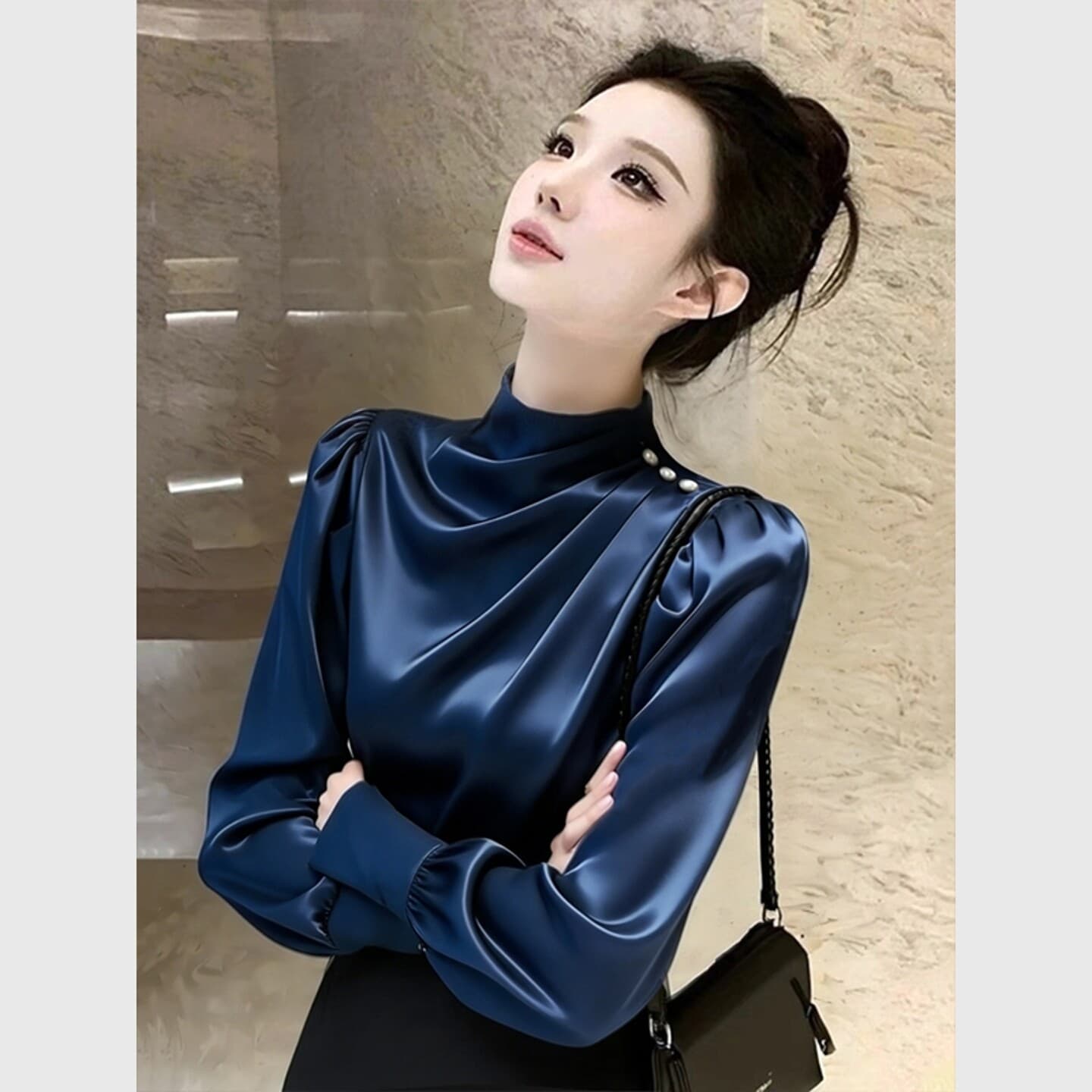 2026 봄 새로운 아름다운 자이언트 잘 생긴 부드러운 연령 감소 품격 빛 사람들 코치 착용 가져 가라. 블루 색상 새틴 셔츠 상세 이미지 1
