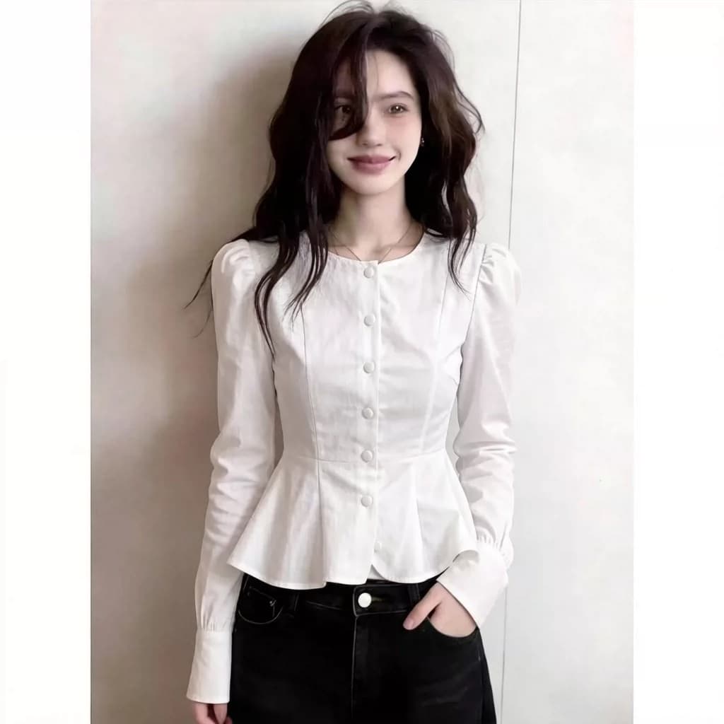 빛 럭셔리 바람 검정색 거품 소매 단추 허리 수축 여성 셔츠 2026 봄 새로운 몸매 가꾸기 다용도 작은 대중 라운드 넥 맨위 상세 이미지 17
