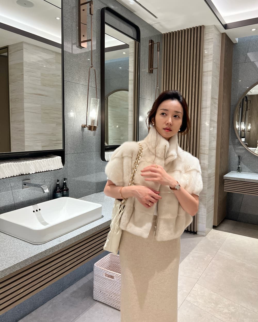 환경 보호 모피 모피 베스트 우아함 조끼 재킷 한국 동대문 chic 루즈핏 빅 사이즈 대외 무역 여성 상세 이미지 38