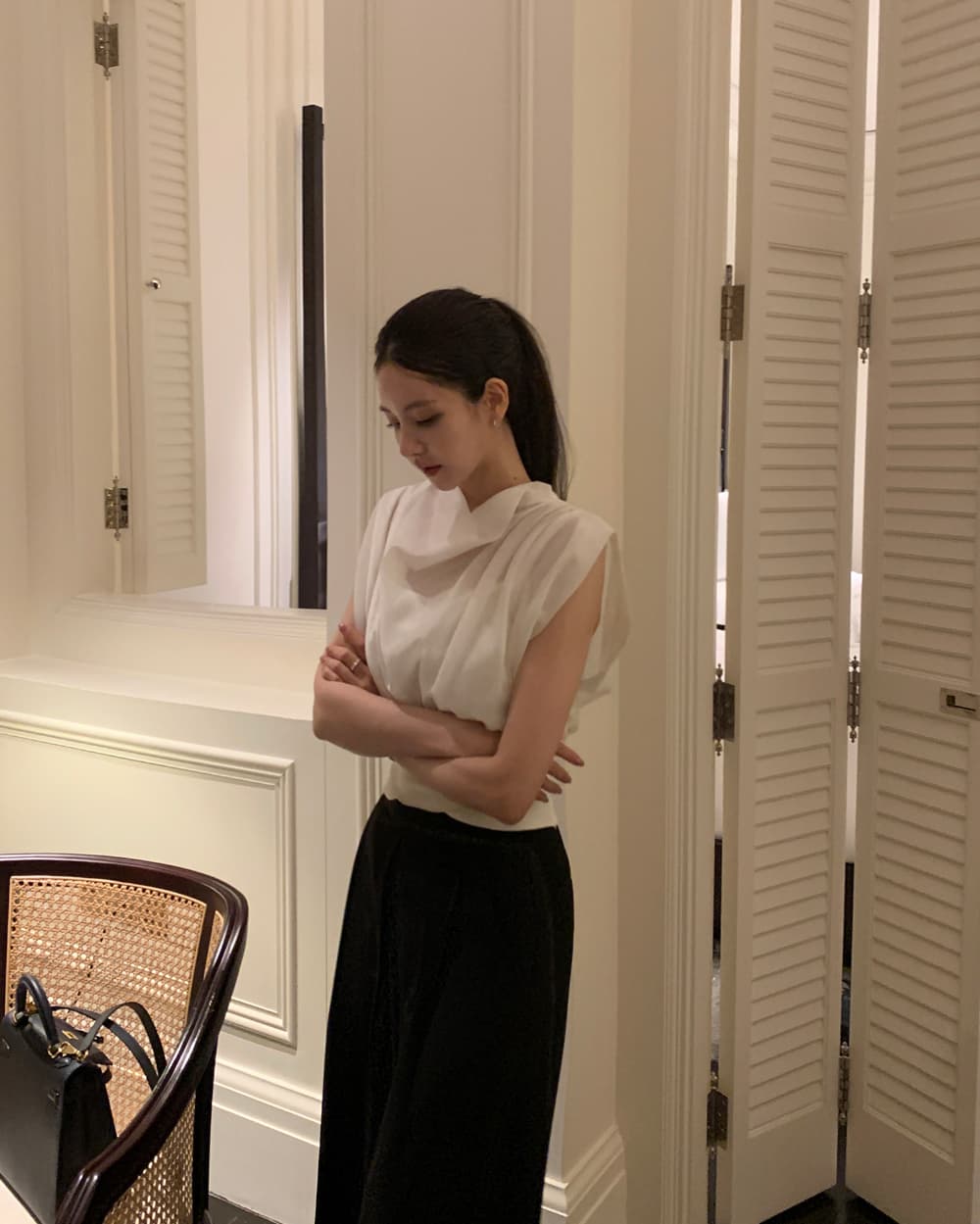 우아함 바람 한국 동대문 chic 말뚝 더미 칼라 허리 수축 민소매 셔츠 맨위 보내기 포장 가슴 상세 이미지 9