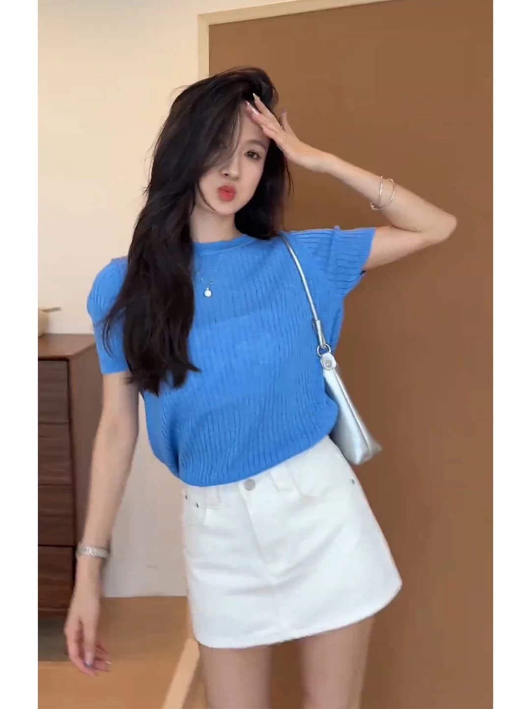 도파민 착용 가져 가라. 파란색 대 백리스 얼음 실크 반팔 니트 스웨터 여름 얇은 스타일 슈퍼 잘 생긴 홀로우 아웃 티셔츠 맨위 상세 이미지 1